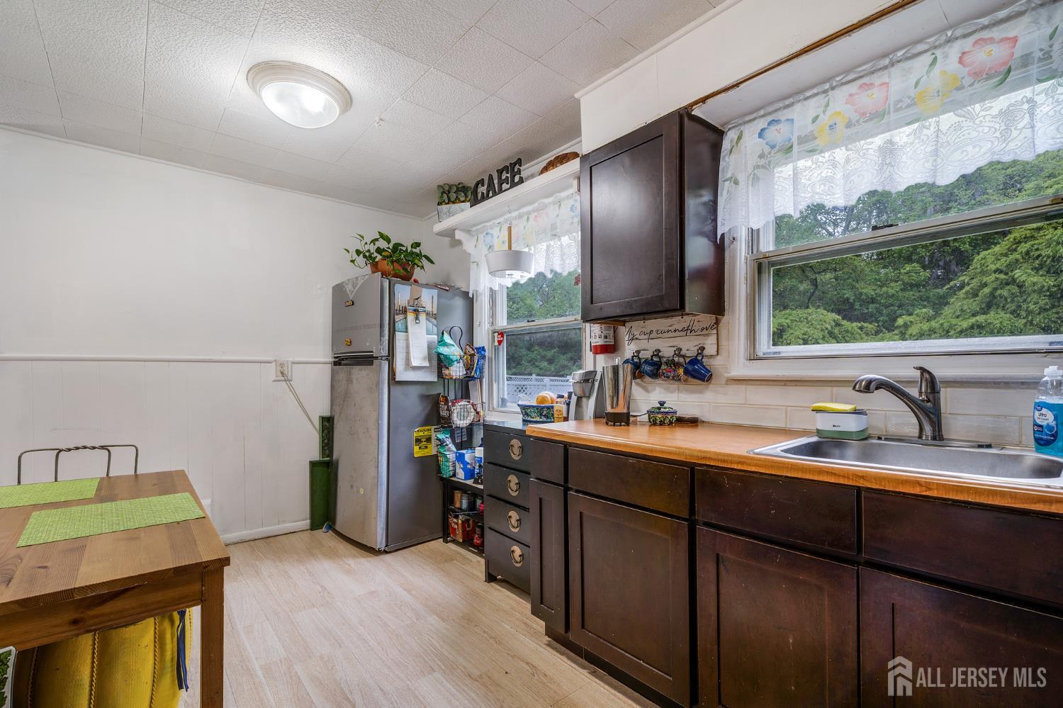 520 N Park Drive, Perth Amboy, NJ, 08861 image 11