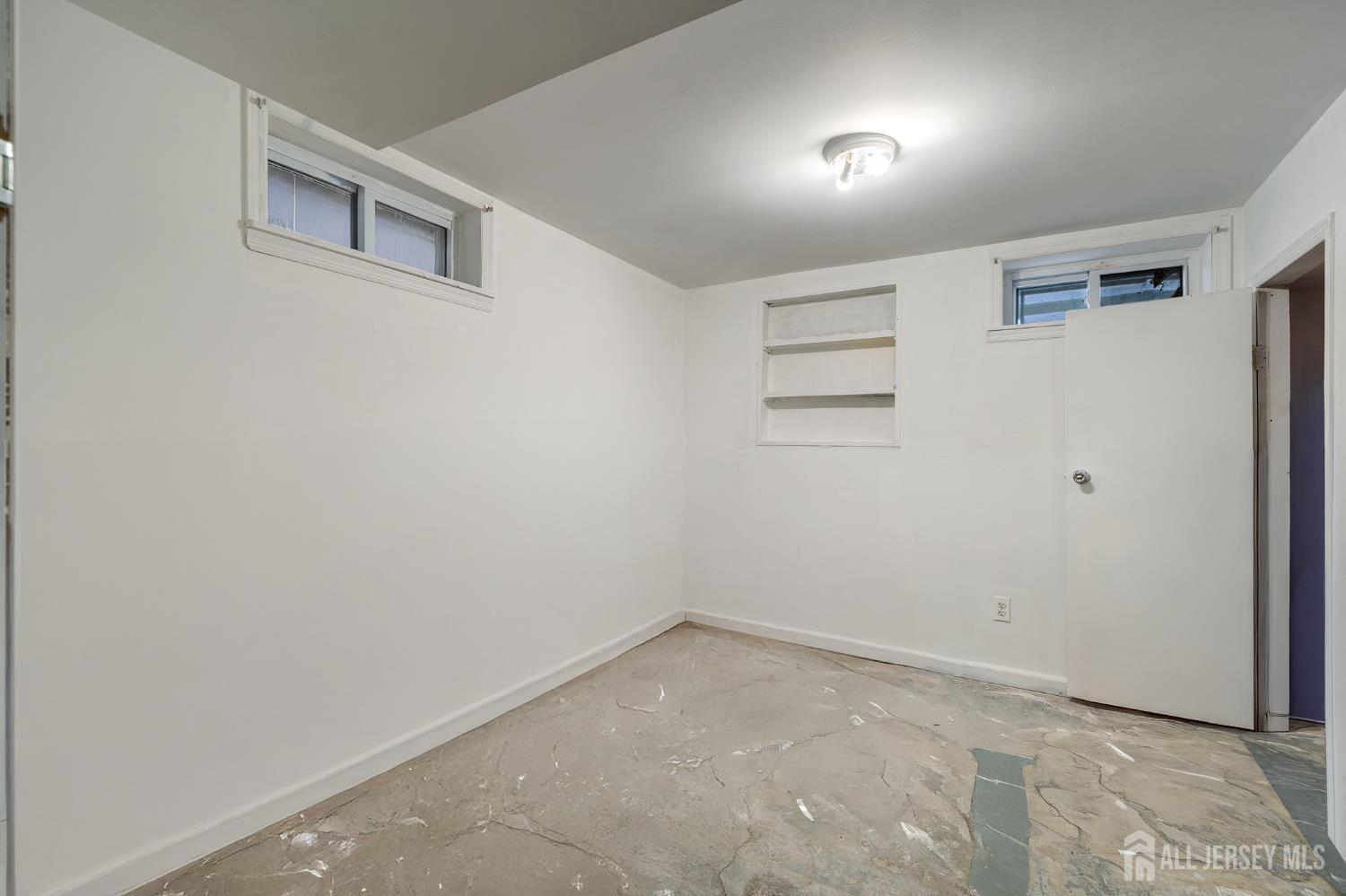 520 N Park Drive, Perth Amboy, NJ, 08861 image 15