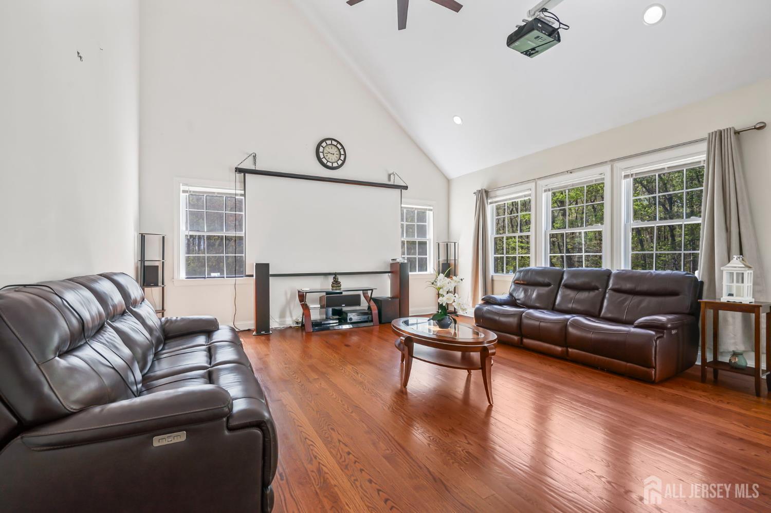 39 Friendship Road, Cranbury, NJ, 08512 image 10