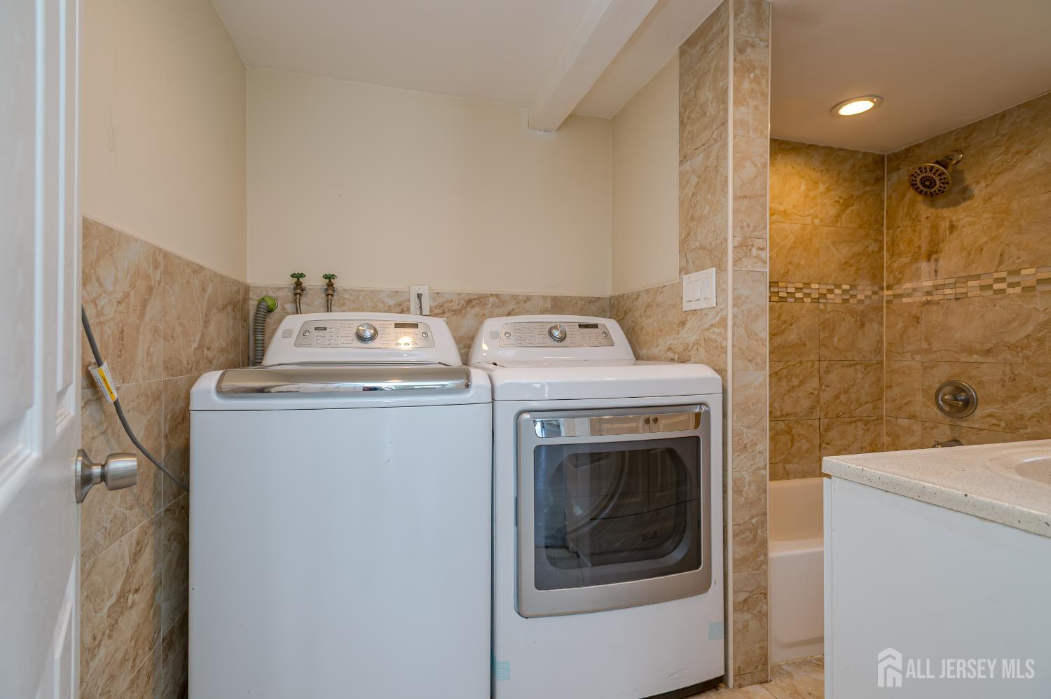 14 Elmer Avenue, Monroe, NJ, 08831 image 16