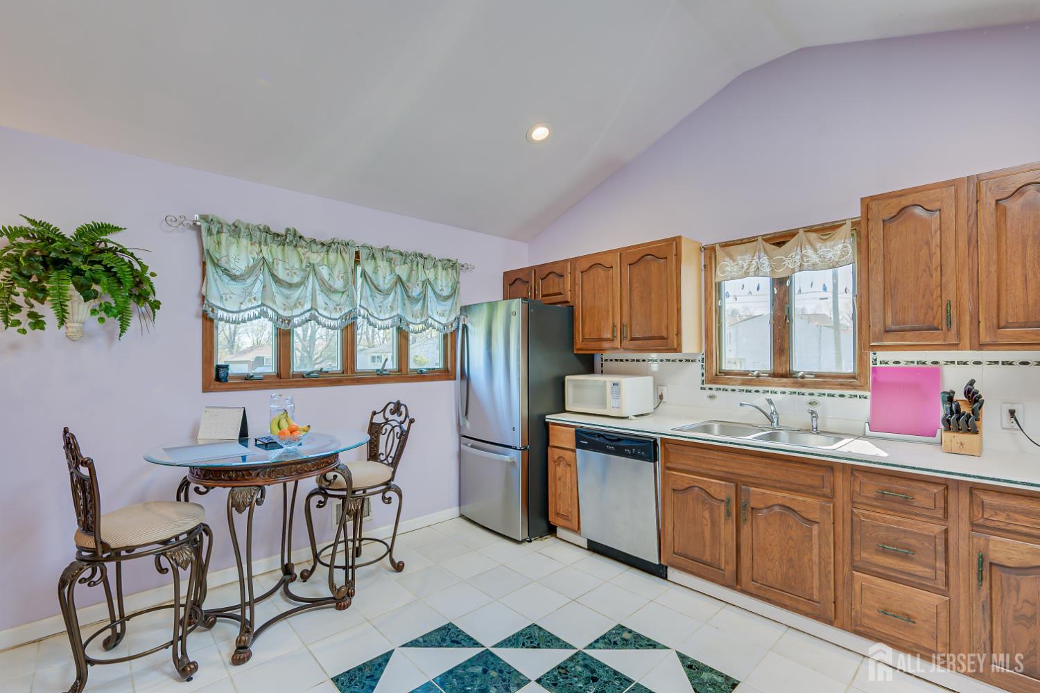 40 Meeker Avenue, Edison, NJ, 08817 image 17