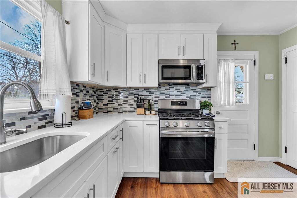 25 Woodview Avenue, Fords, NJ, 08863 image 12