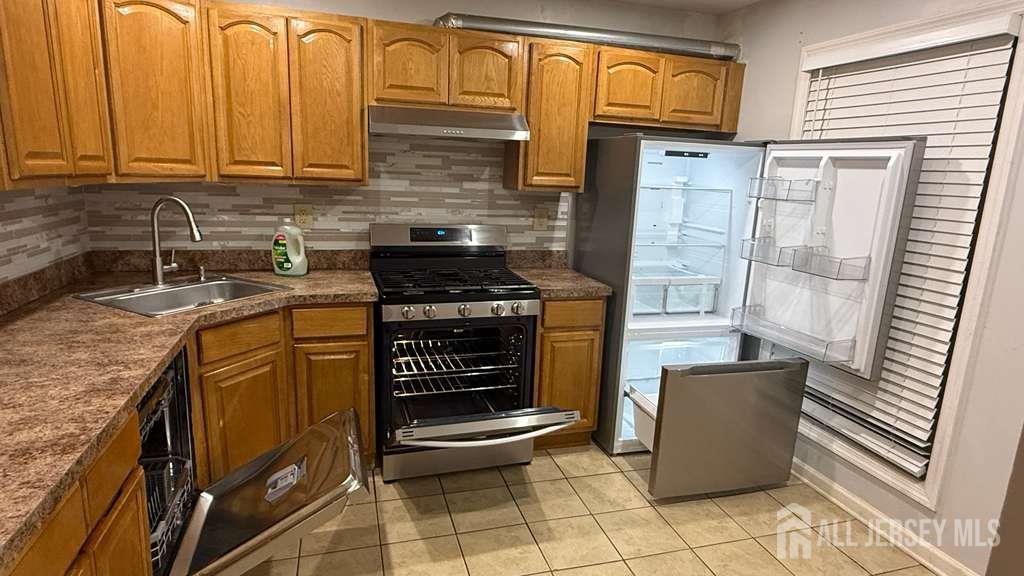 455 Harwick Court, Piscataway, NJ, 08854 image 7