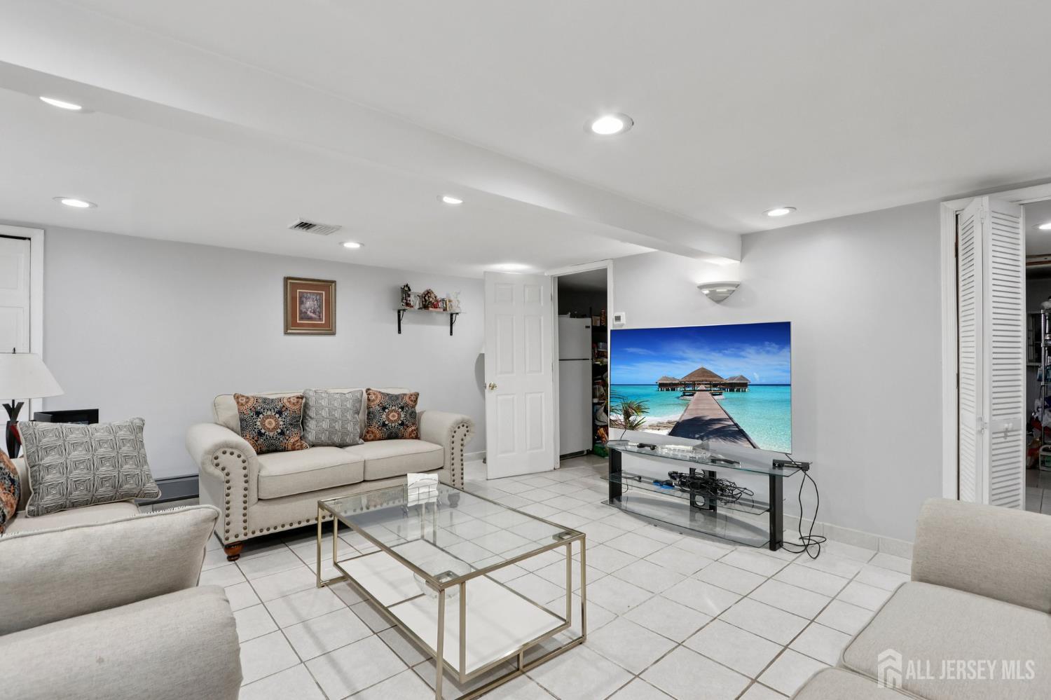 51 propsect Avenue Image 4