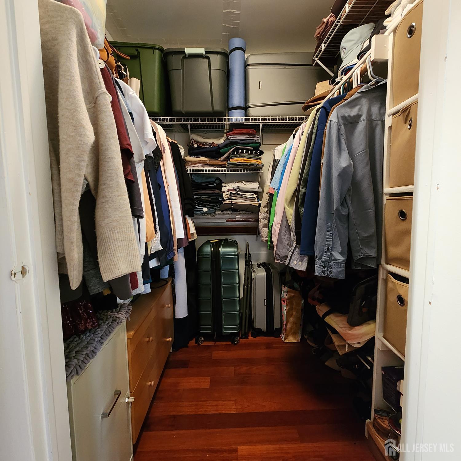 5321 Ravens Crest Drive Image 5