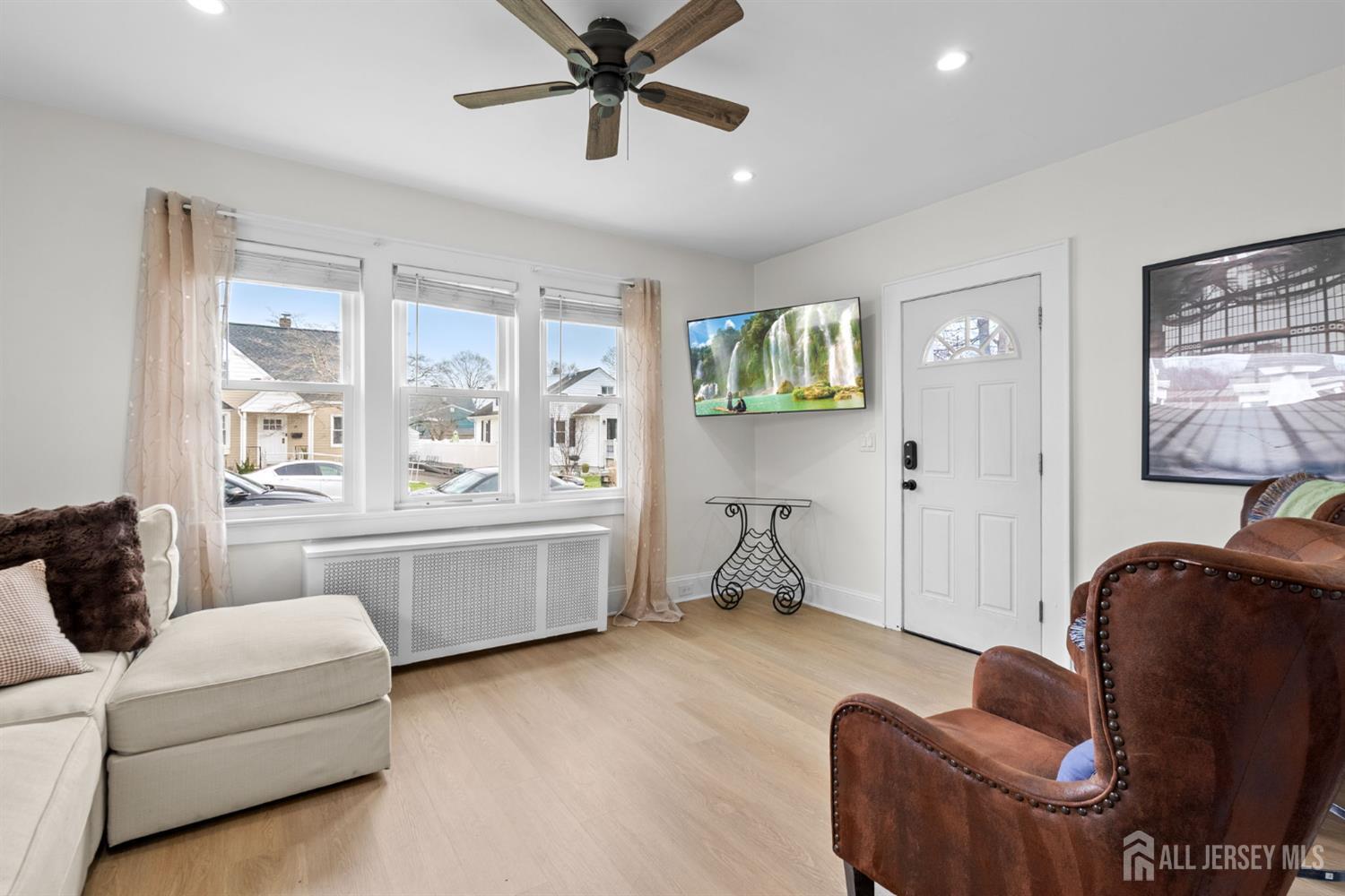 9 Harrison Avenue Image 4