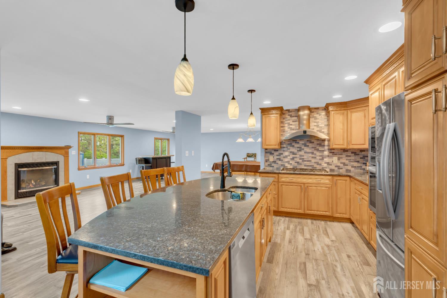 17 Hollywood Drive, Woodbridge Proper, NJ, 07095 image 18