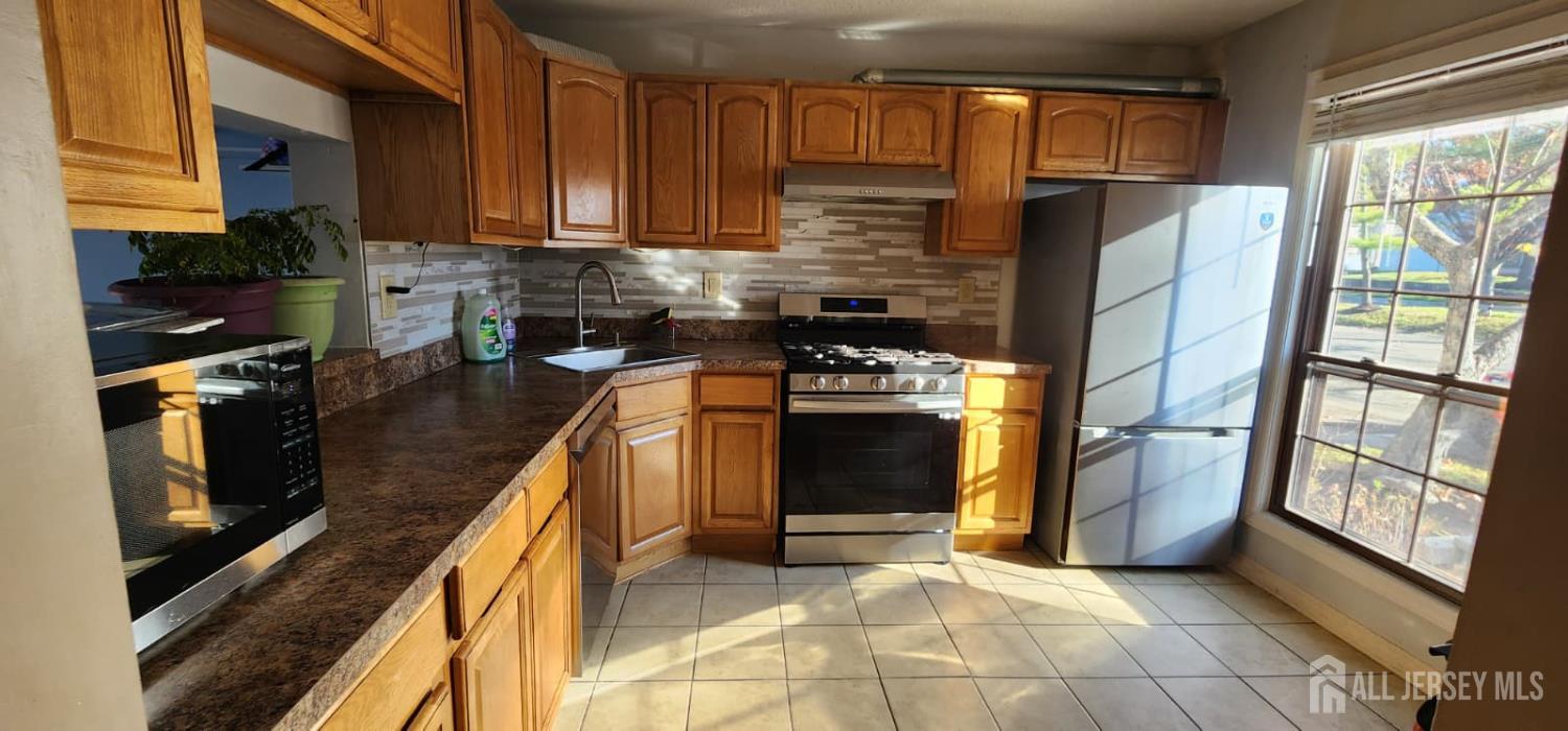 455 Harwick Court, Piscataway, NJ, 08854 image 41