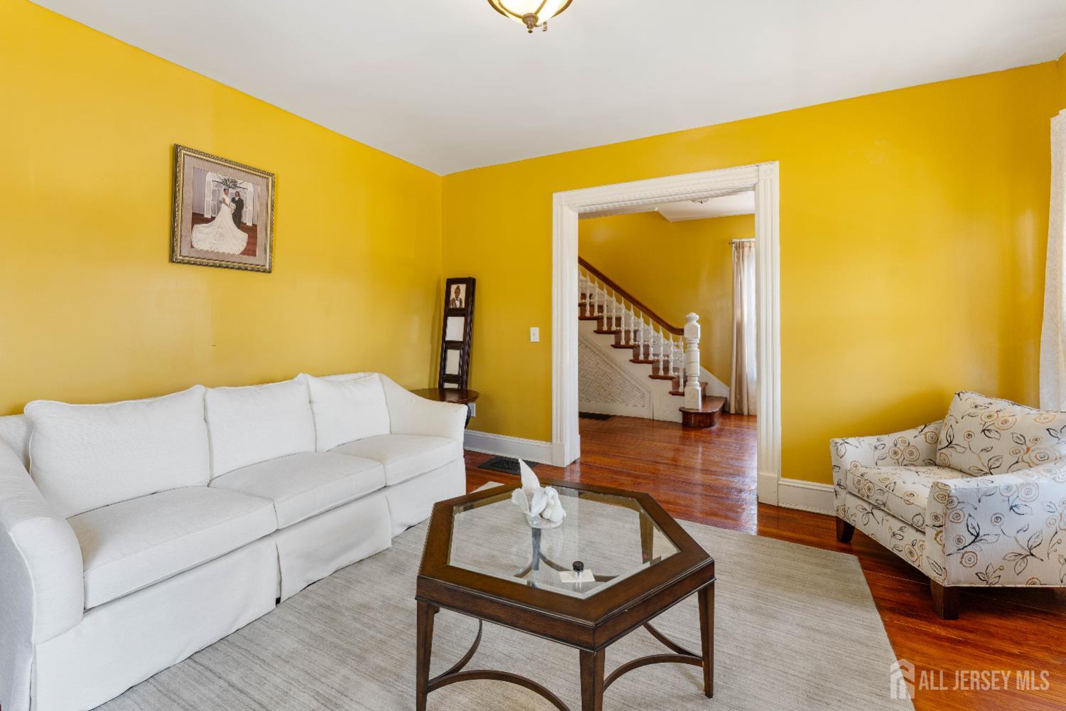 150 W 5th Avenue Image 5