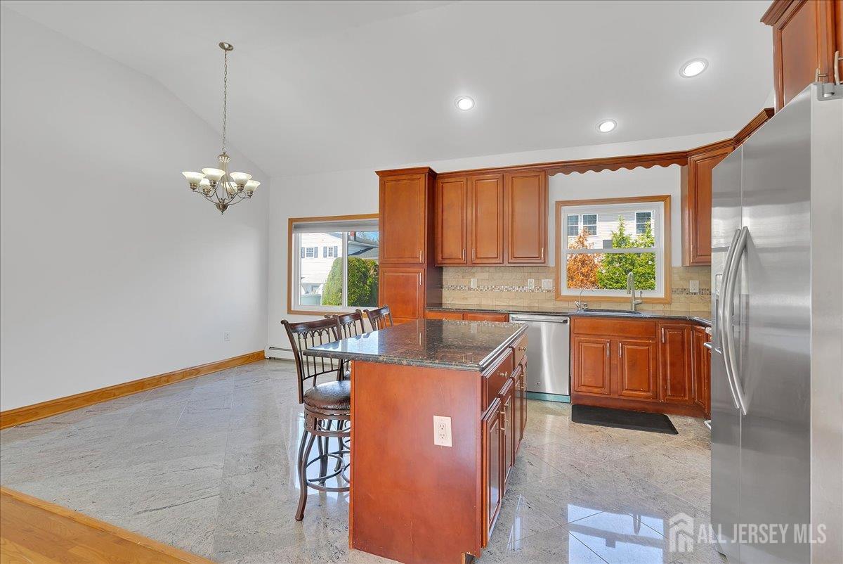 95 E Calvert Avenue, Edison, NJ, 08820 image 17