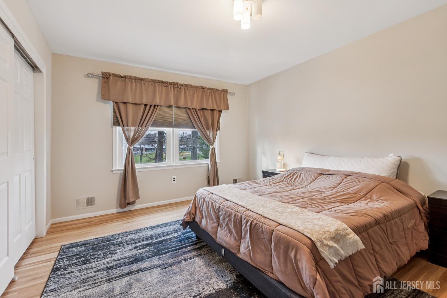 8 Constitution Court, East Brunswick, NJ, 08816 image 41