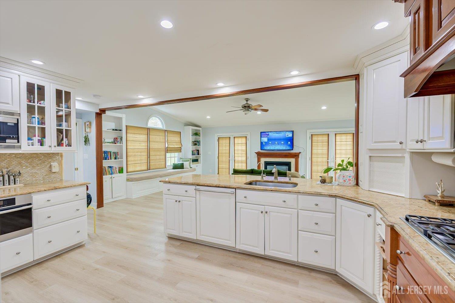 9 Colburn Road, East Brunswick, NJ, 08816 image 16