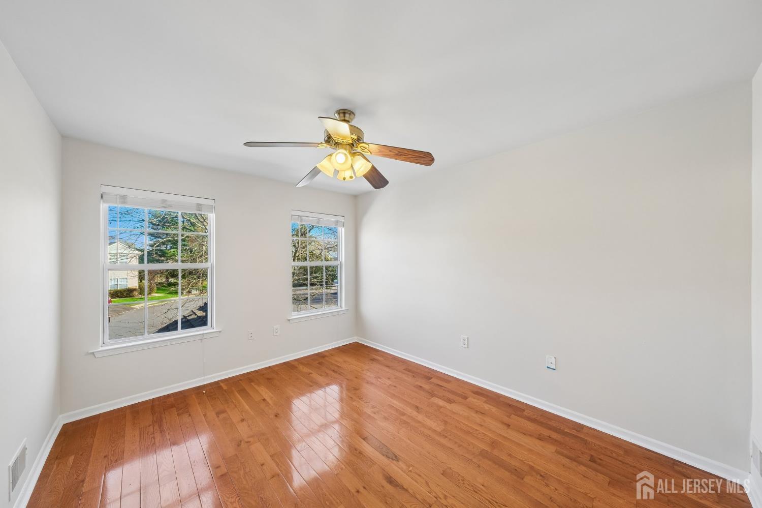 304 Heskers Court, South Brunswick, NJ, 08852 image 11