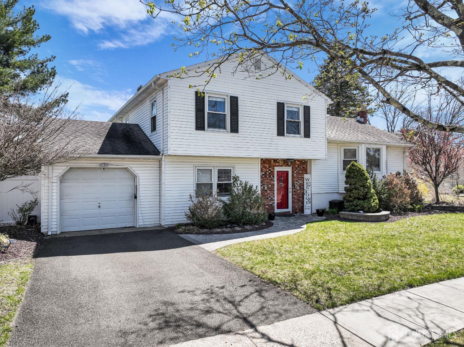 15 Rosewood Lane, Monroe, NJ, 08831