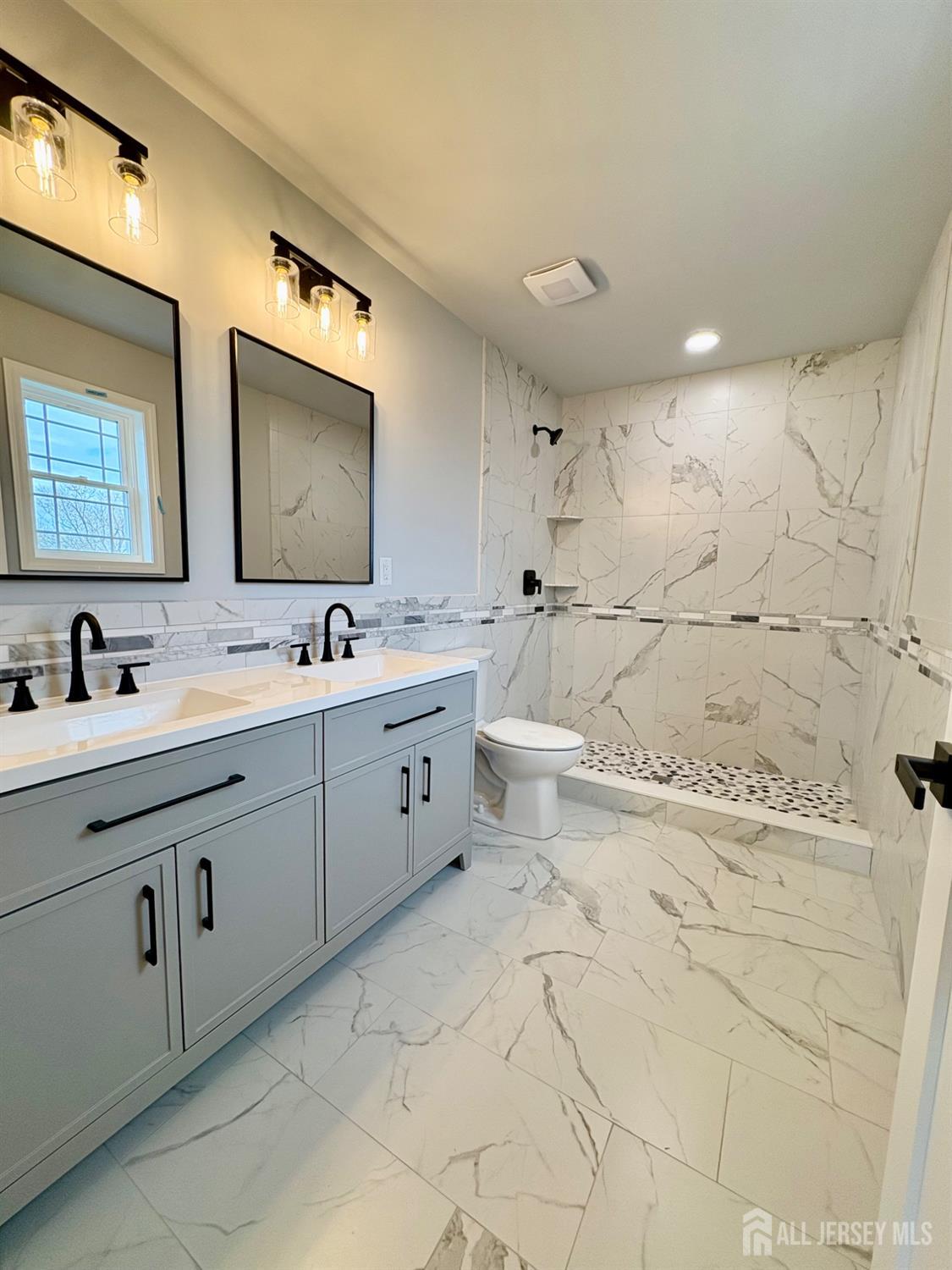 528 Catherine Street, South Amboy, NJ, 08879 image 13