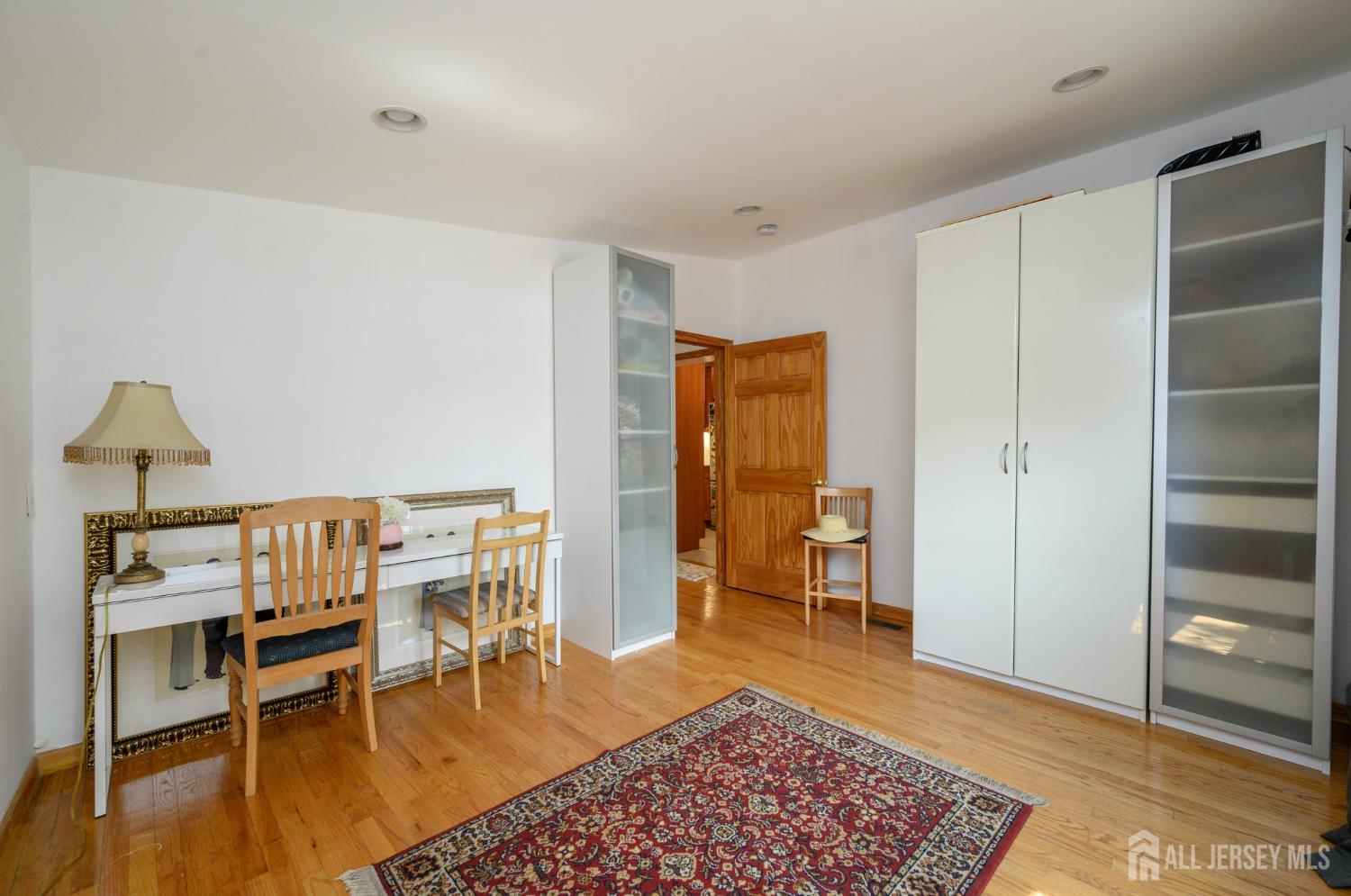 513 E Price Street, Linden, NJ, 07036 image 13