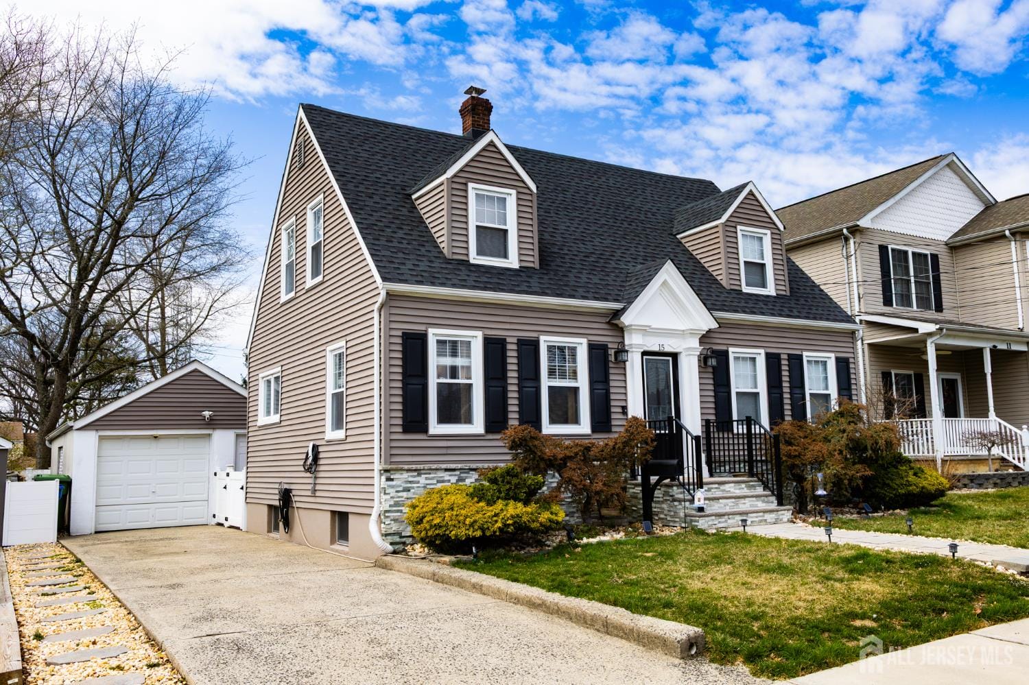 15 S Pulaski Avenue Image 2