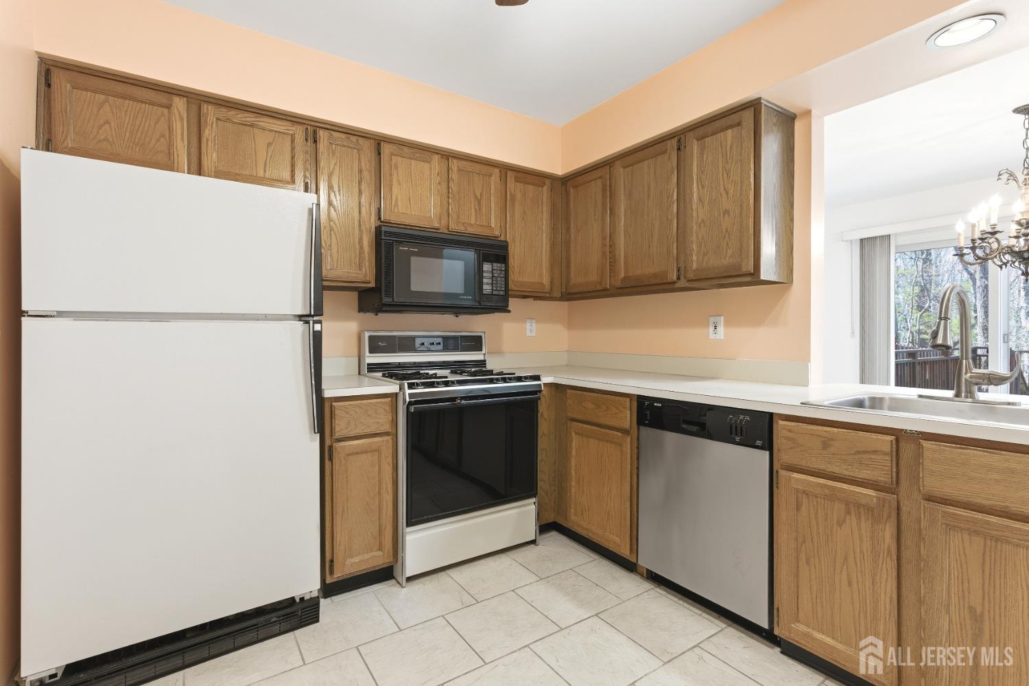 15 Dorchester Drive, East Brunswick, NJ, 08816 image 11