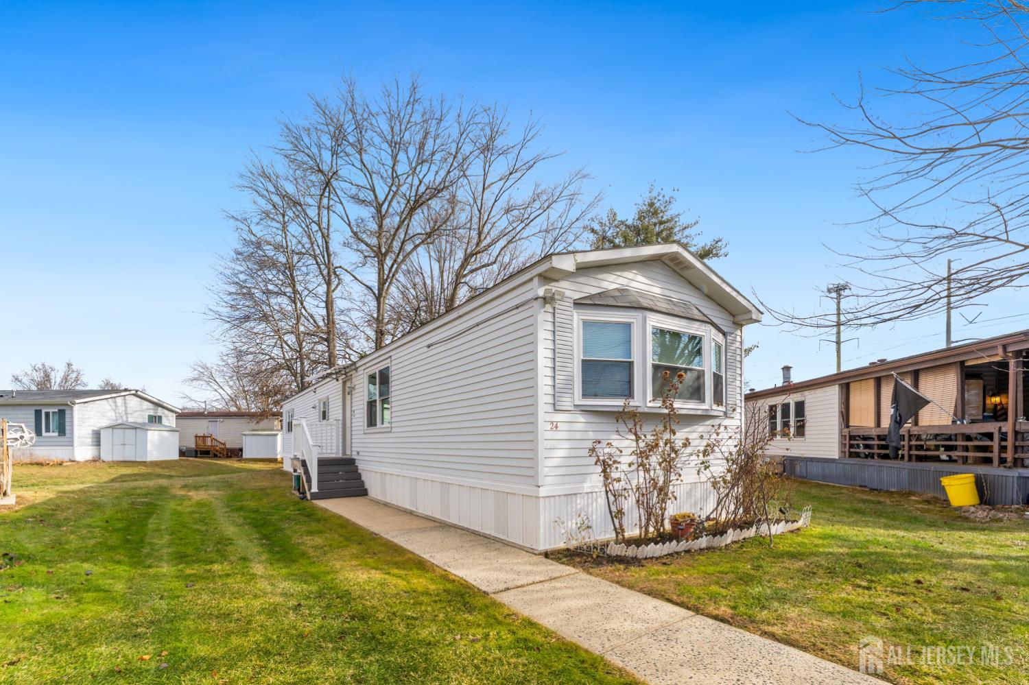 24 Whitman Road, North Brunswick, NJ, 08902