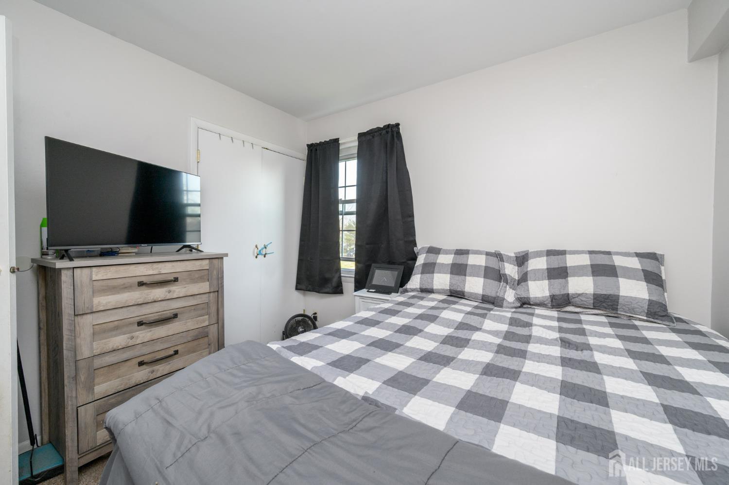 127 Chaucer Road, Mount Laurel, NJ, 08054 image 32