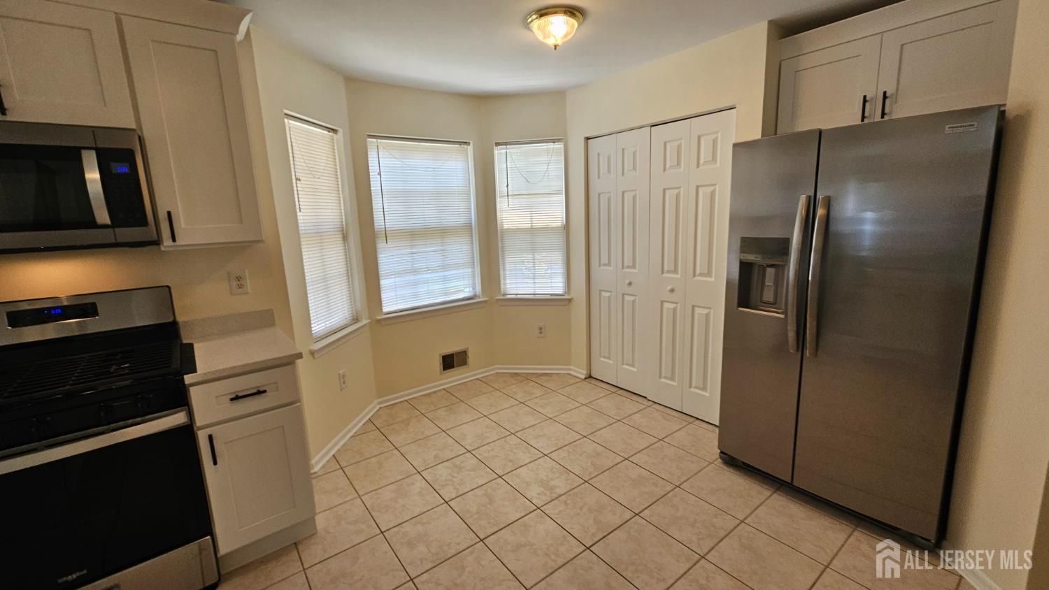 405 Cobblestone Court, South Brunswick, NJ, 08852 image 11