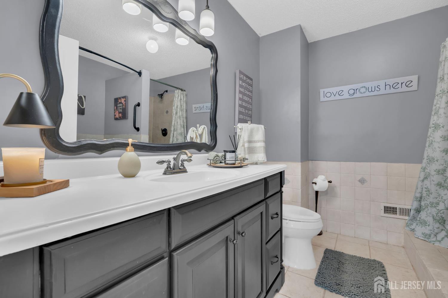 17 Richmond Court, Tinton Falls, NJ, 07712 image 26