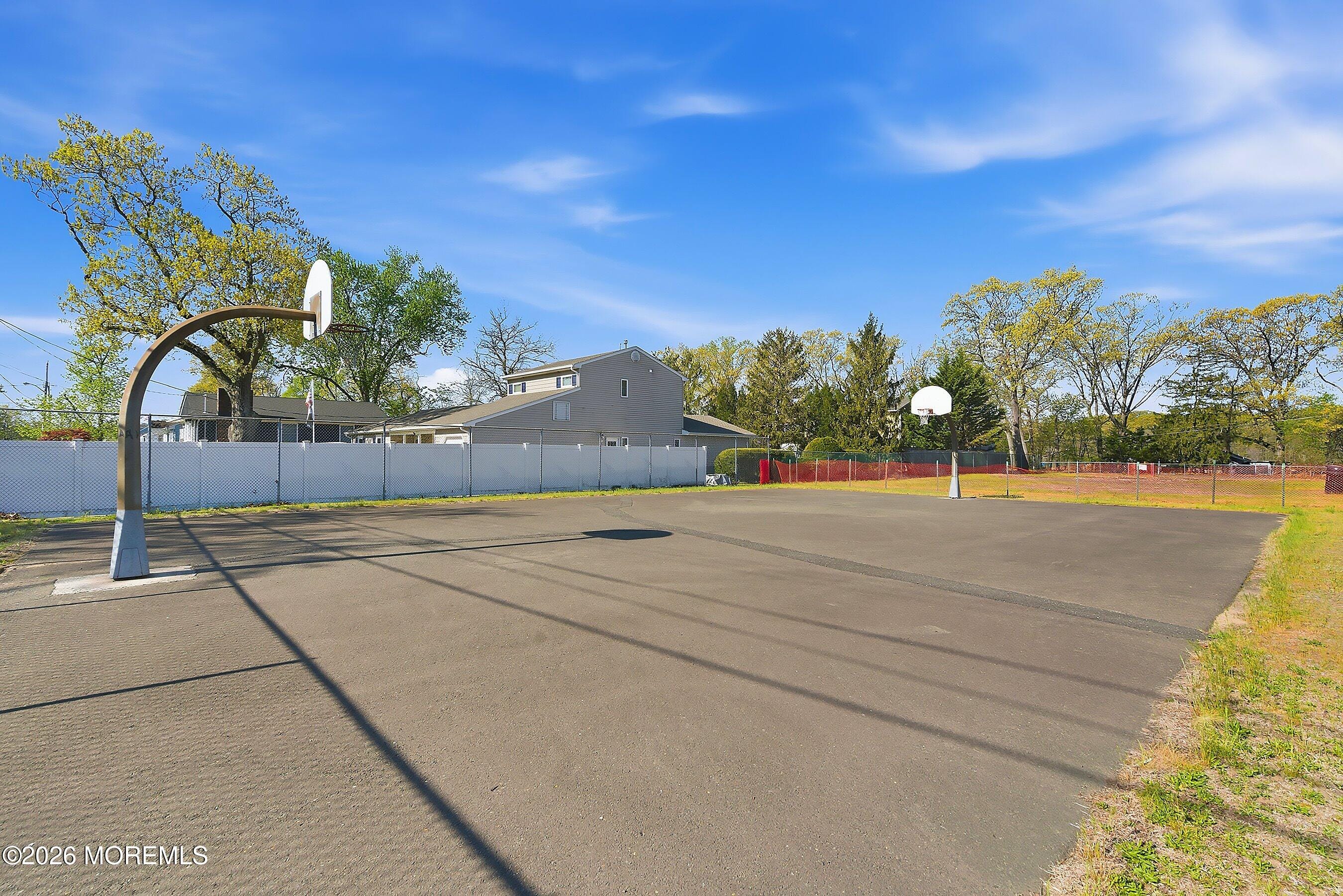 100 Hudson Avenue, Hazlet, NJ, 07734 image 16