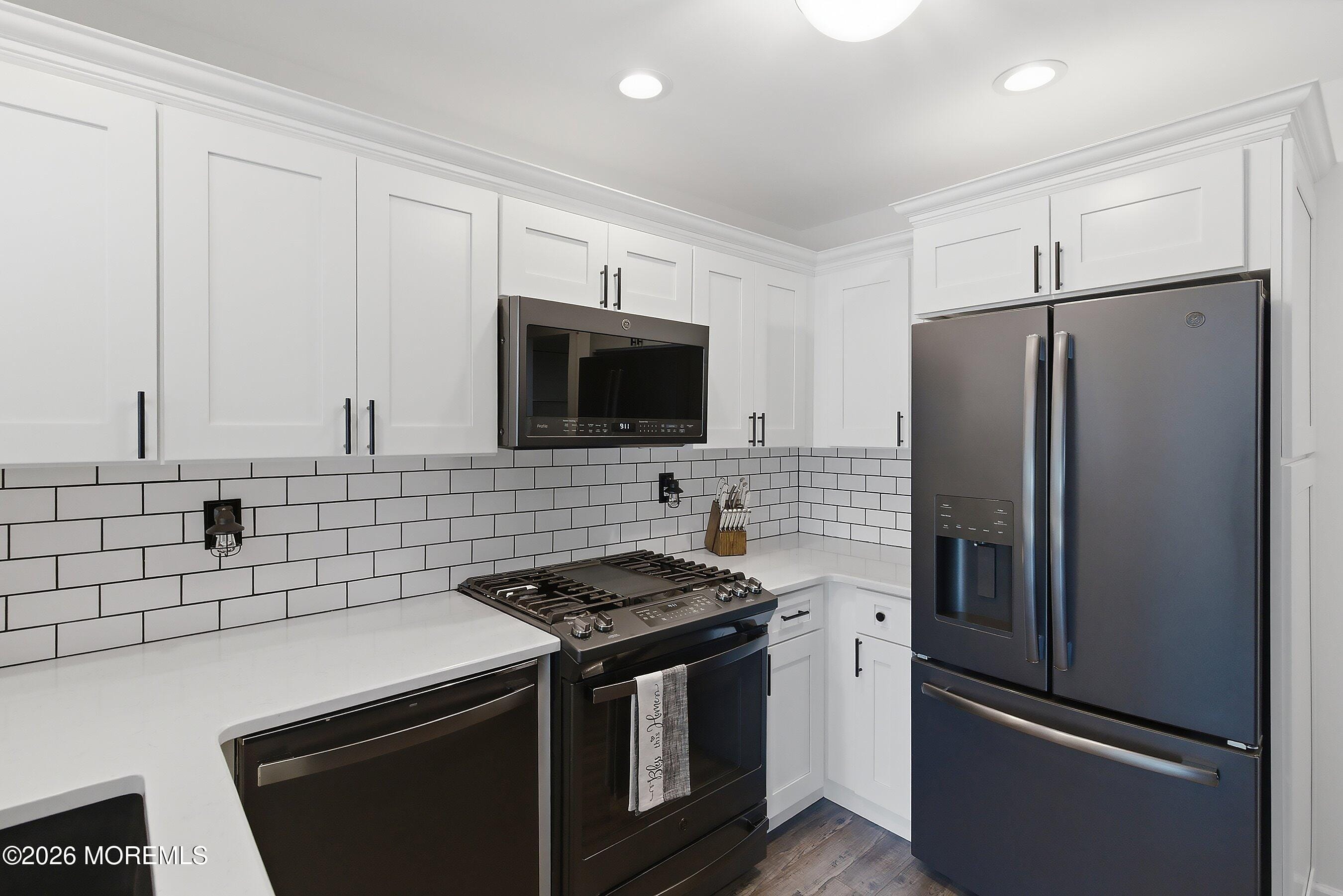 100 Hudson Avenue, Hazlet, NJ, 07734 image 6