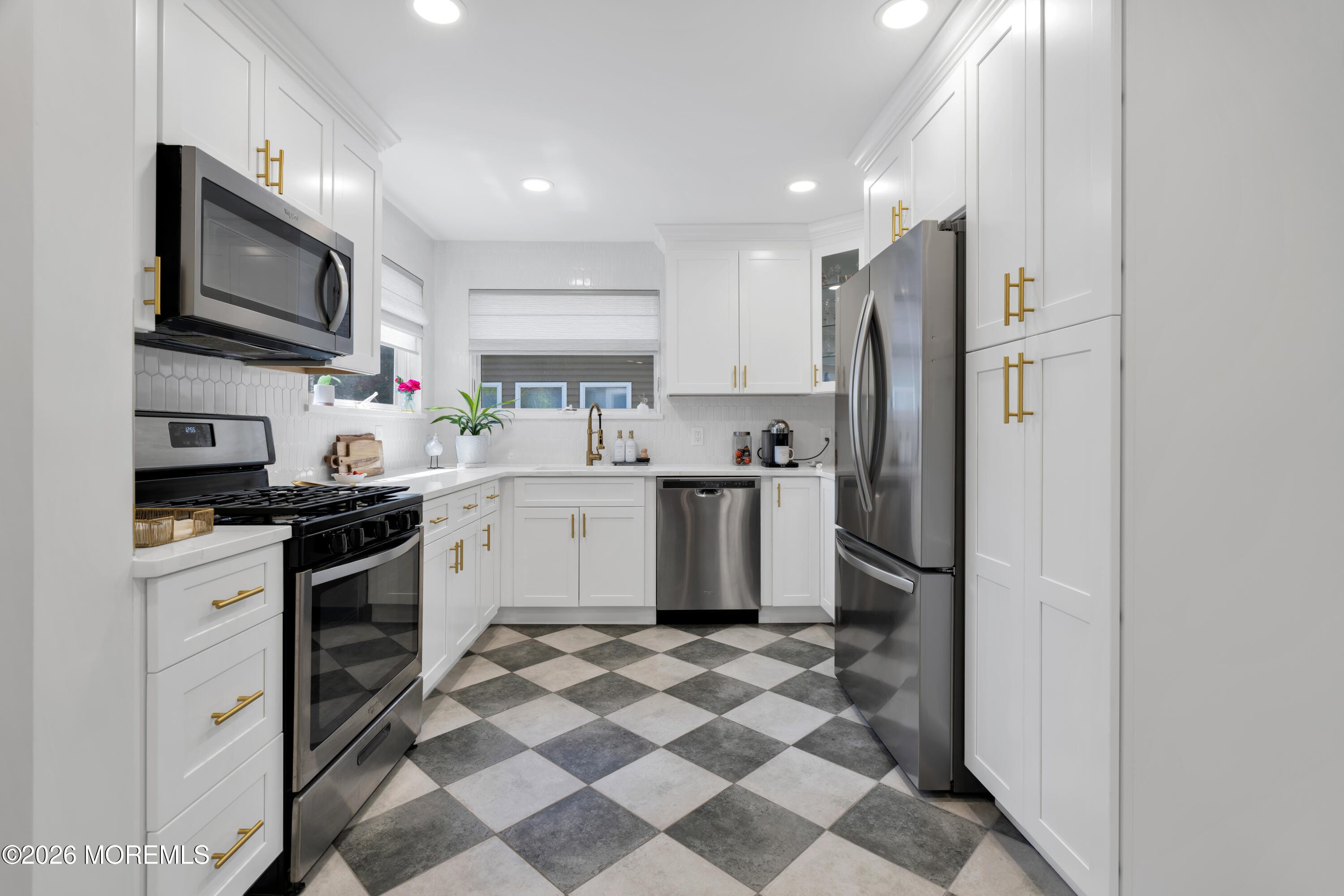 330 Murray Avenue, Englewood, NJ, 07631 image 27
