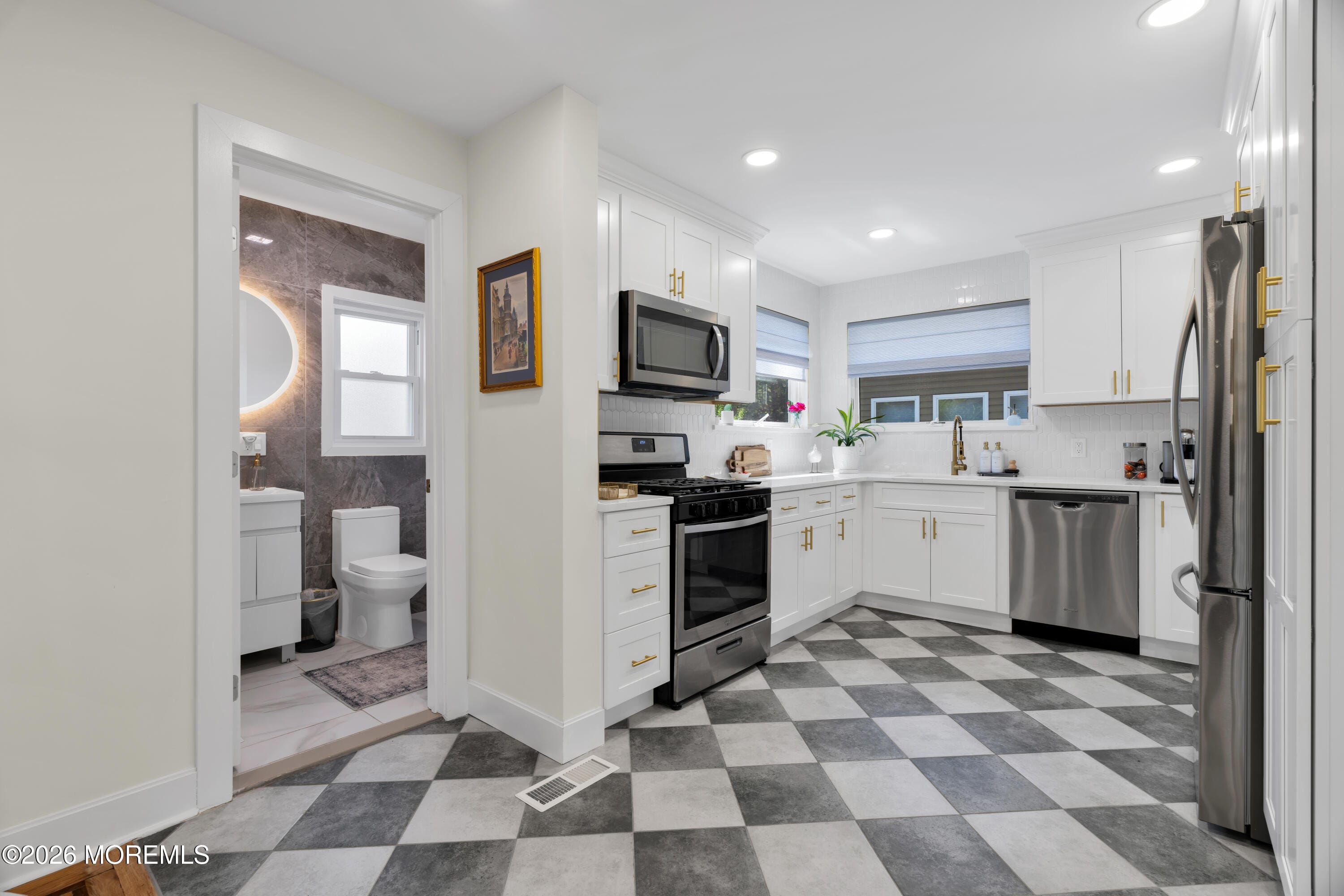 330 Murray Avenue, Englewood, NJ, 07631 image 31