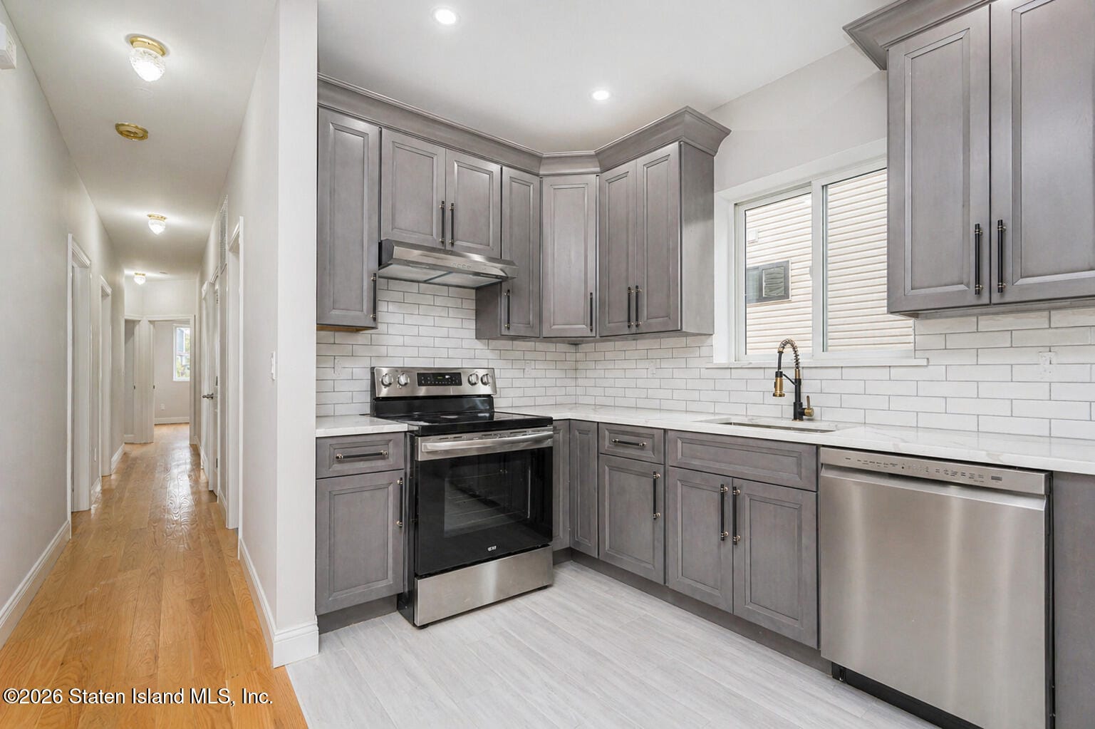 28 Hope Avenue, Staten Island, NY, 10305 image 7