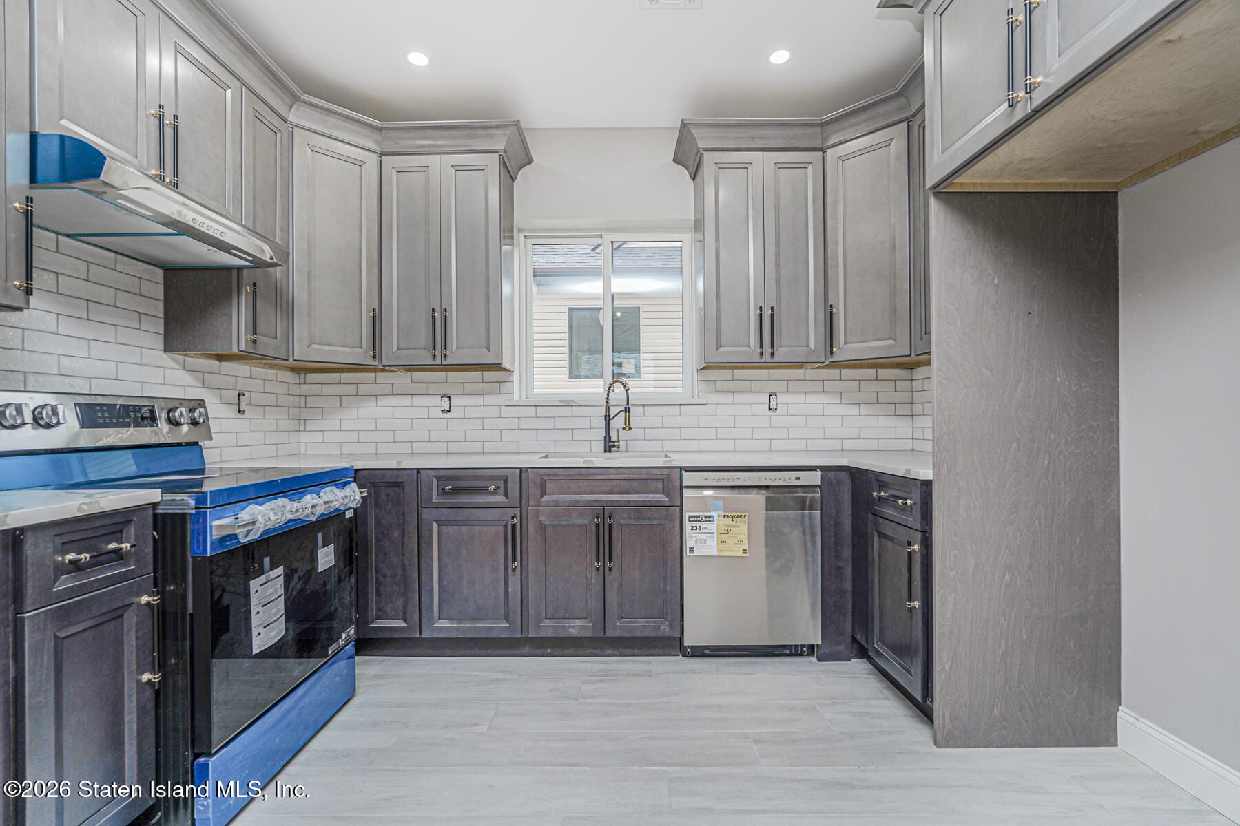 28 Hope Avenue, Staten Island, NY, 10305 image 29