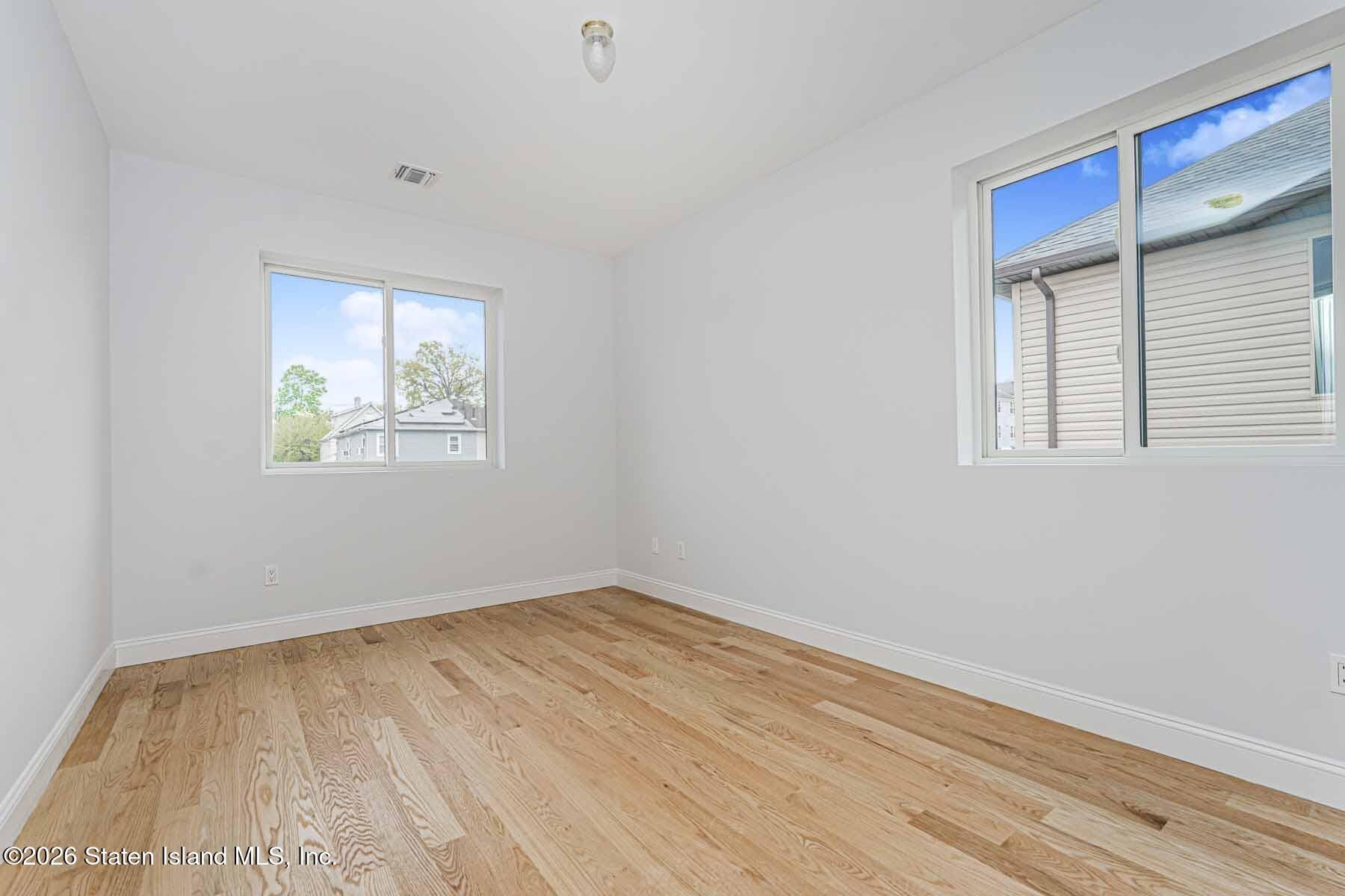 28 Hope Avenue, Staten Island, NY, 10305 image 36