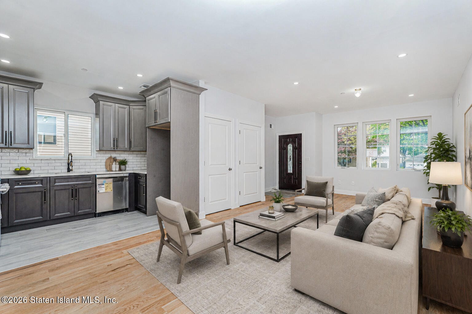 28 Hope Avenue, Staten Island, NY, 10305 image 44