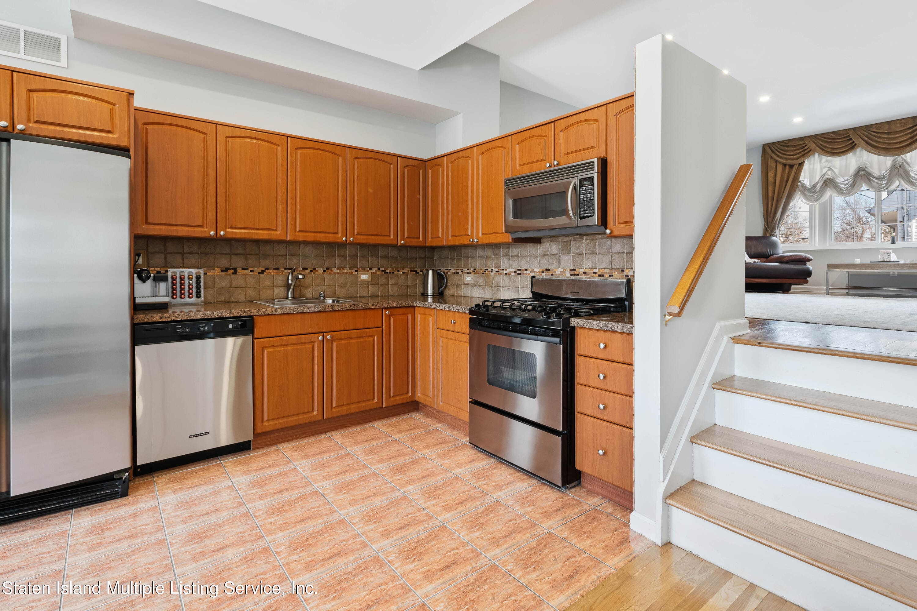 52 Cranberry Court, Staten Island, NY, 10309 image 6