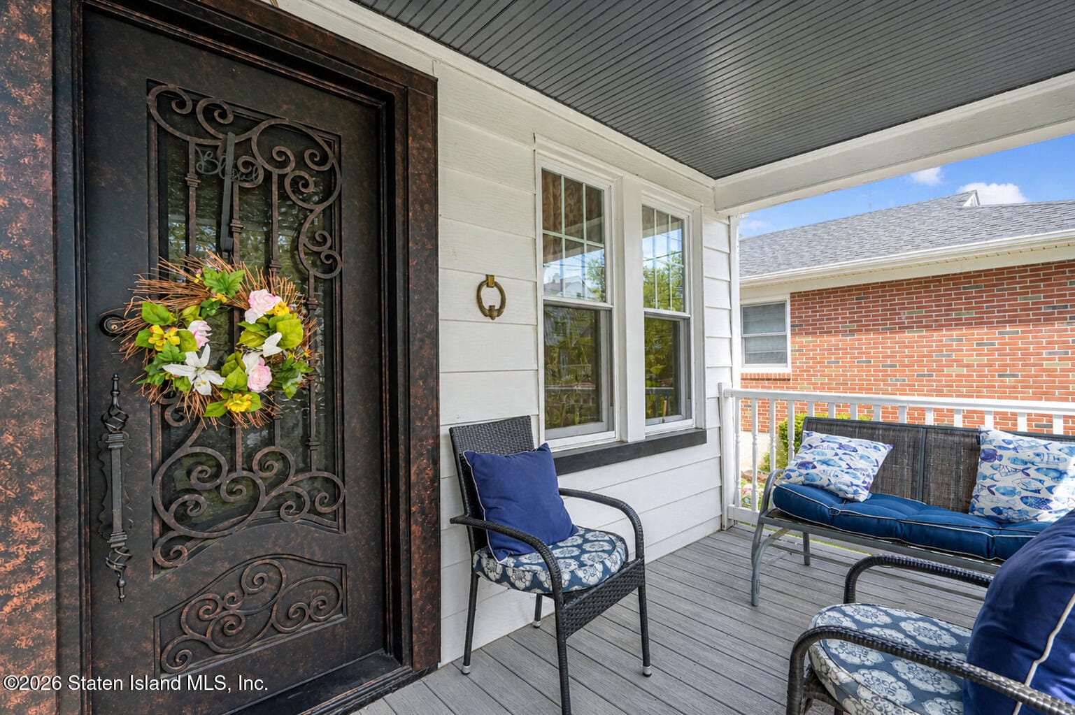 19 Whitney Avenue Image 3