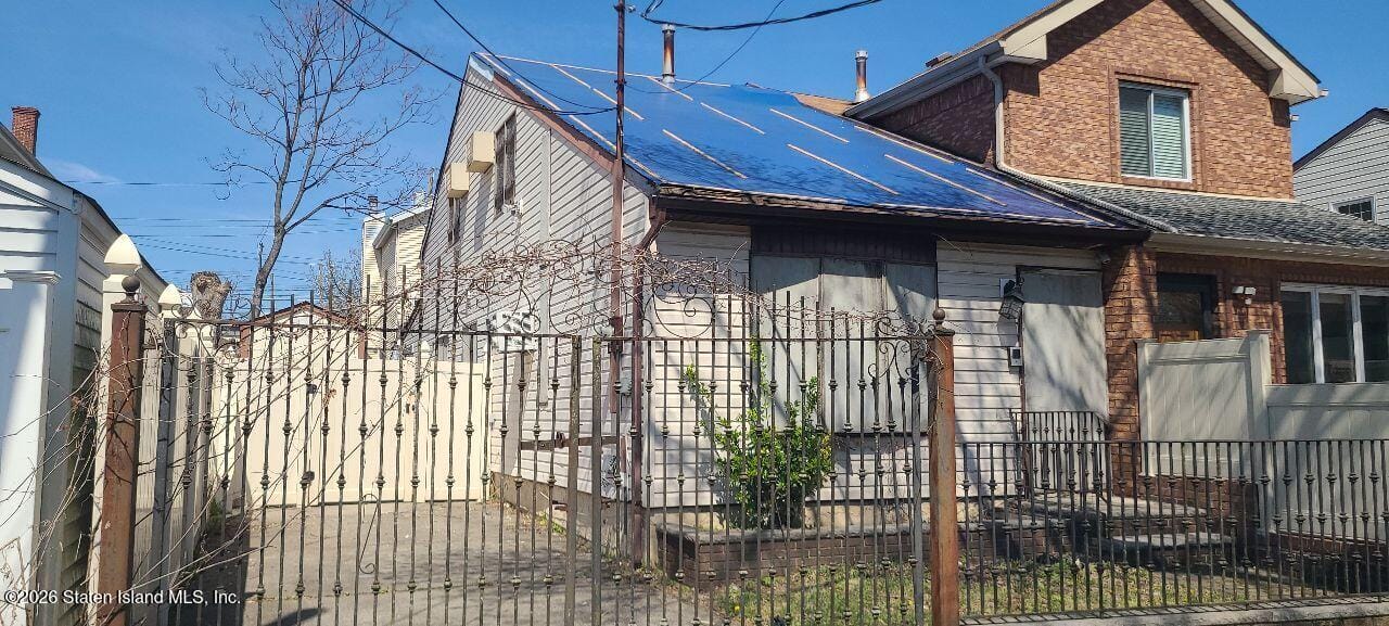 61 Ackerman Street Image 2