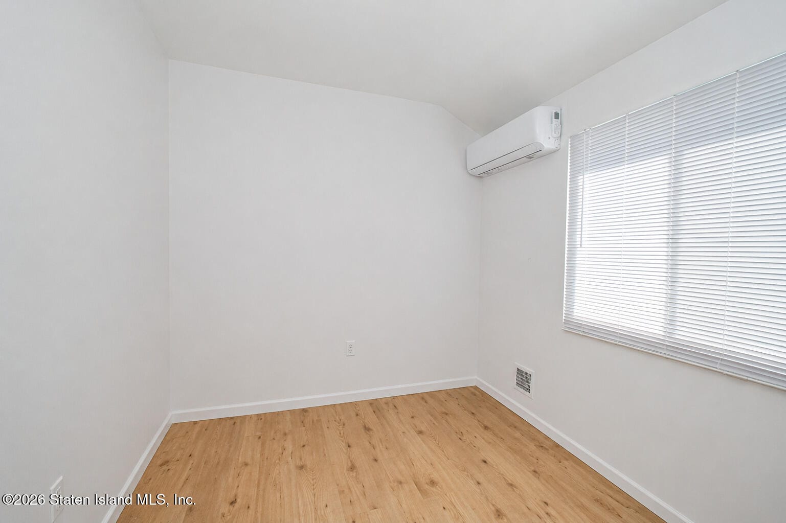 15 Scott Avenue, Staten Island, NY, 10305 image 13