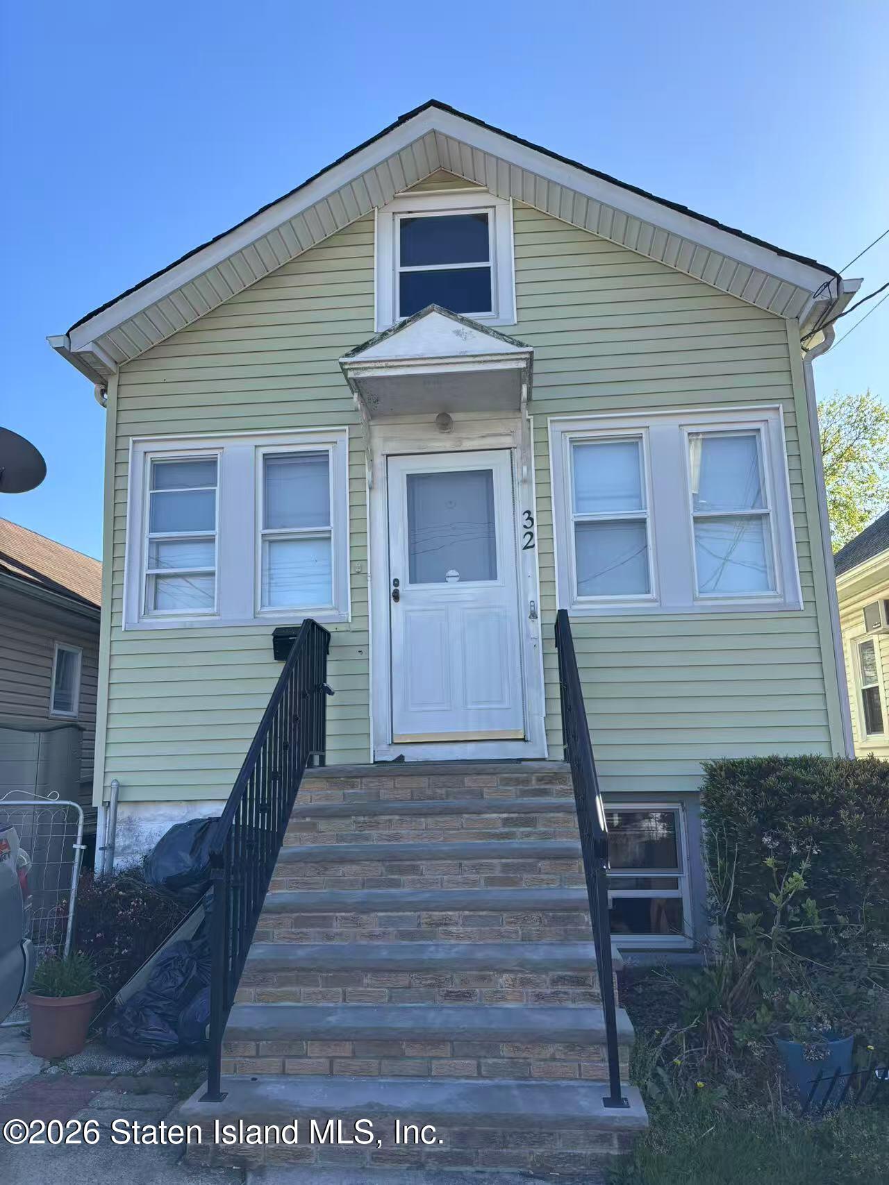 32 Glover Street, Staten Island, NY, 10308