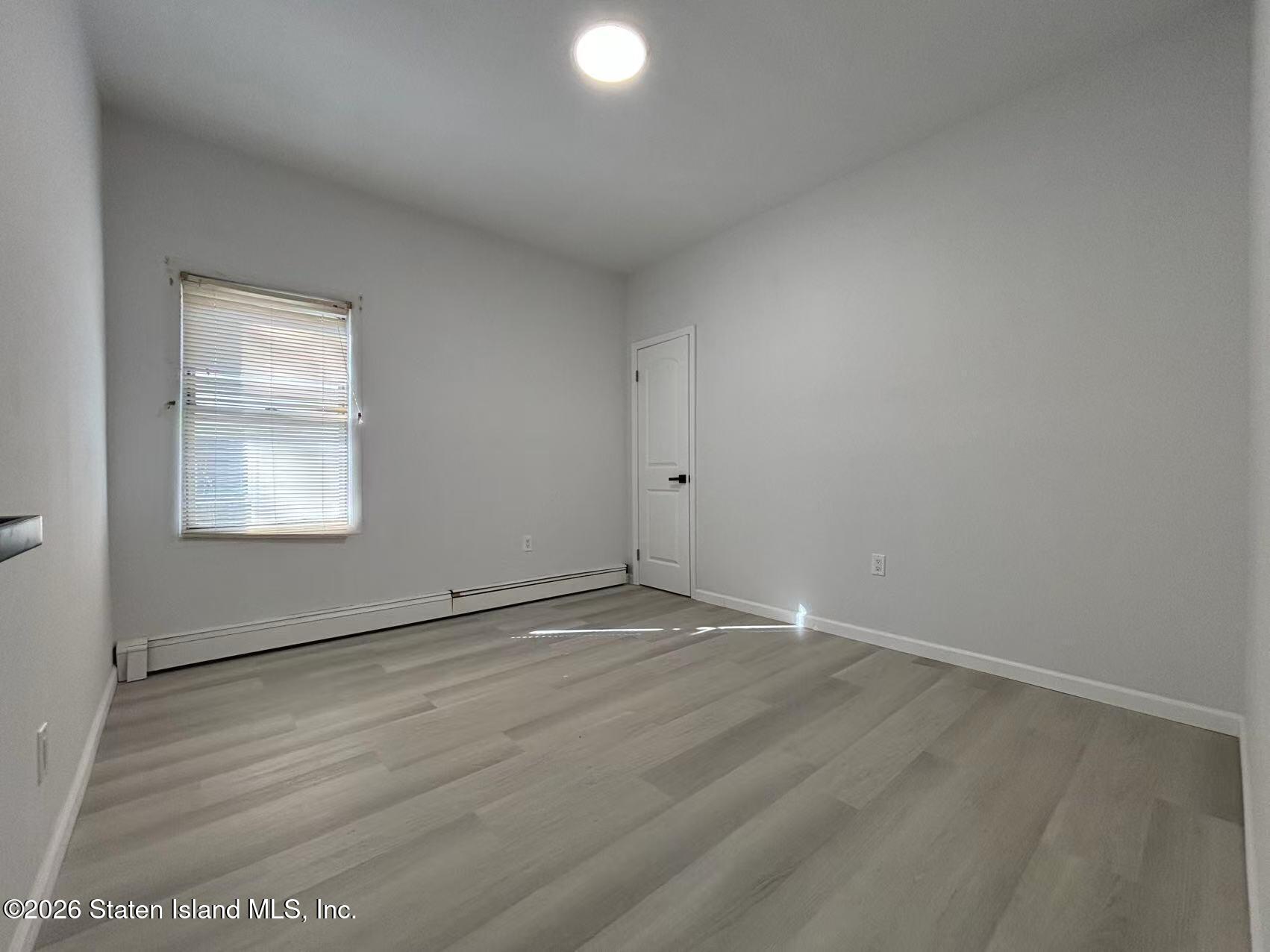 32 Glover Street Image 2
