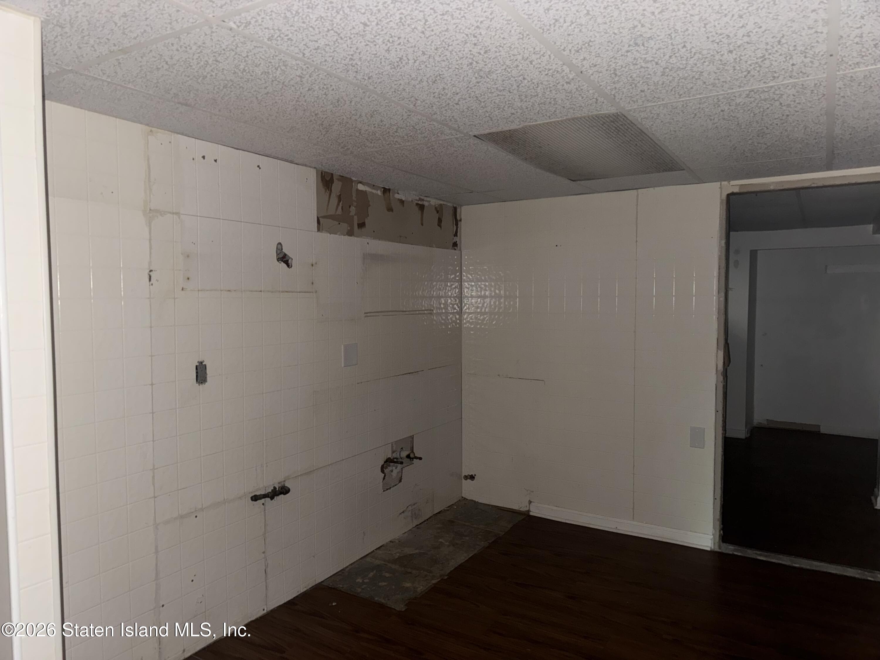 42 NW Elwood Avenue 42, Staten Island, NY, 10314 image 31