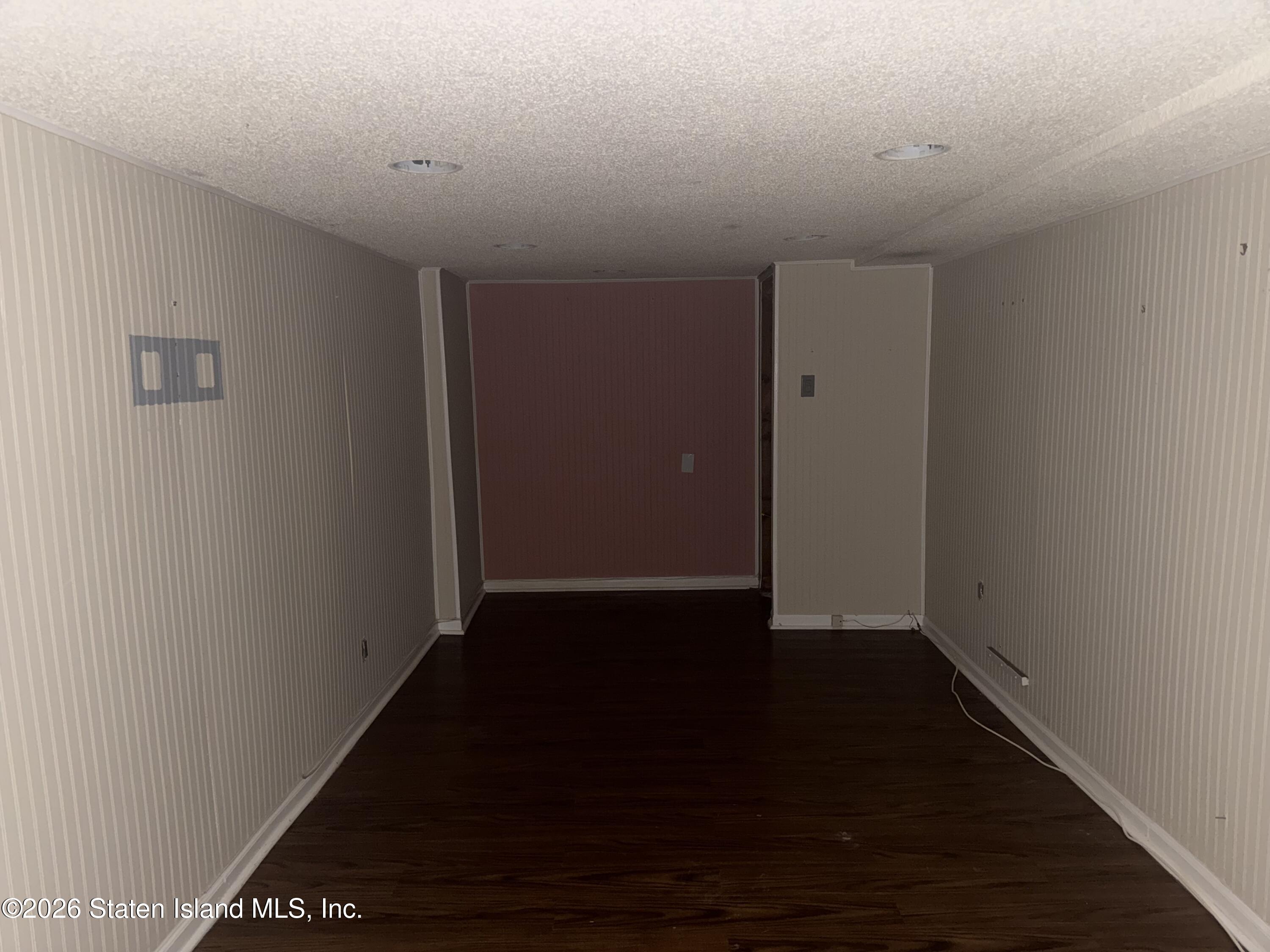 42 NW Elwood Avenue 42, Staten Island, NY, 10314 image 34