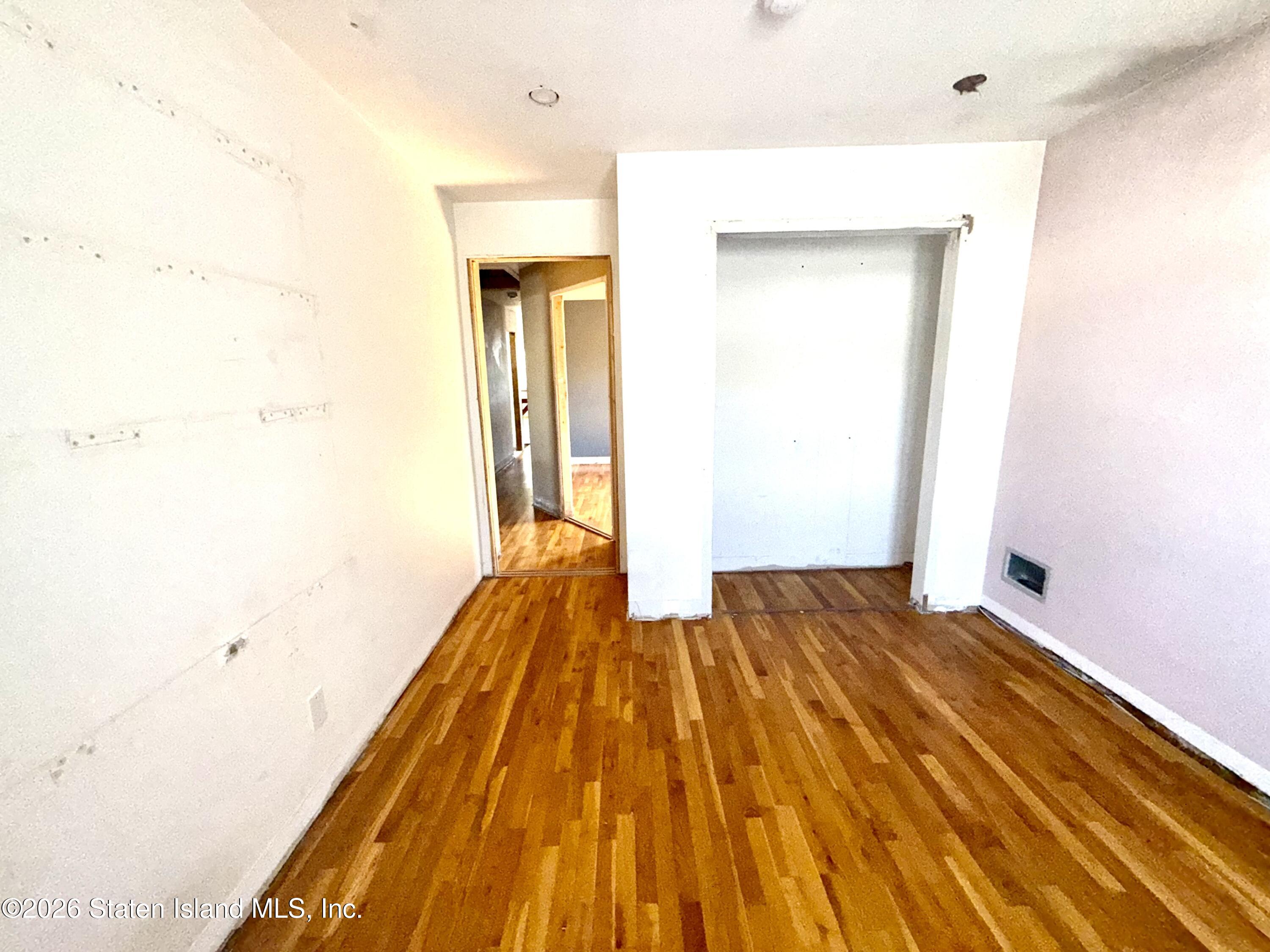 42 NW Elwood Avenue 42, Staten Island, NY, 10314 image 51