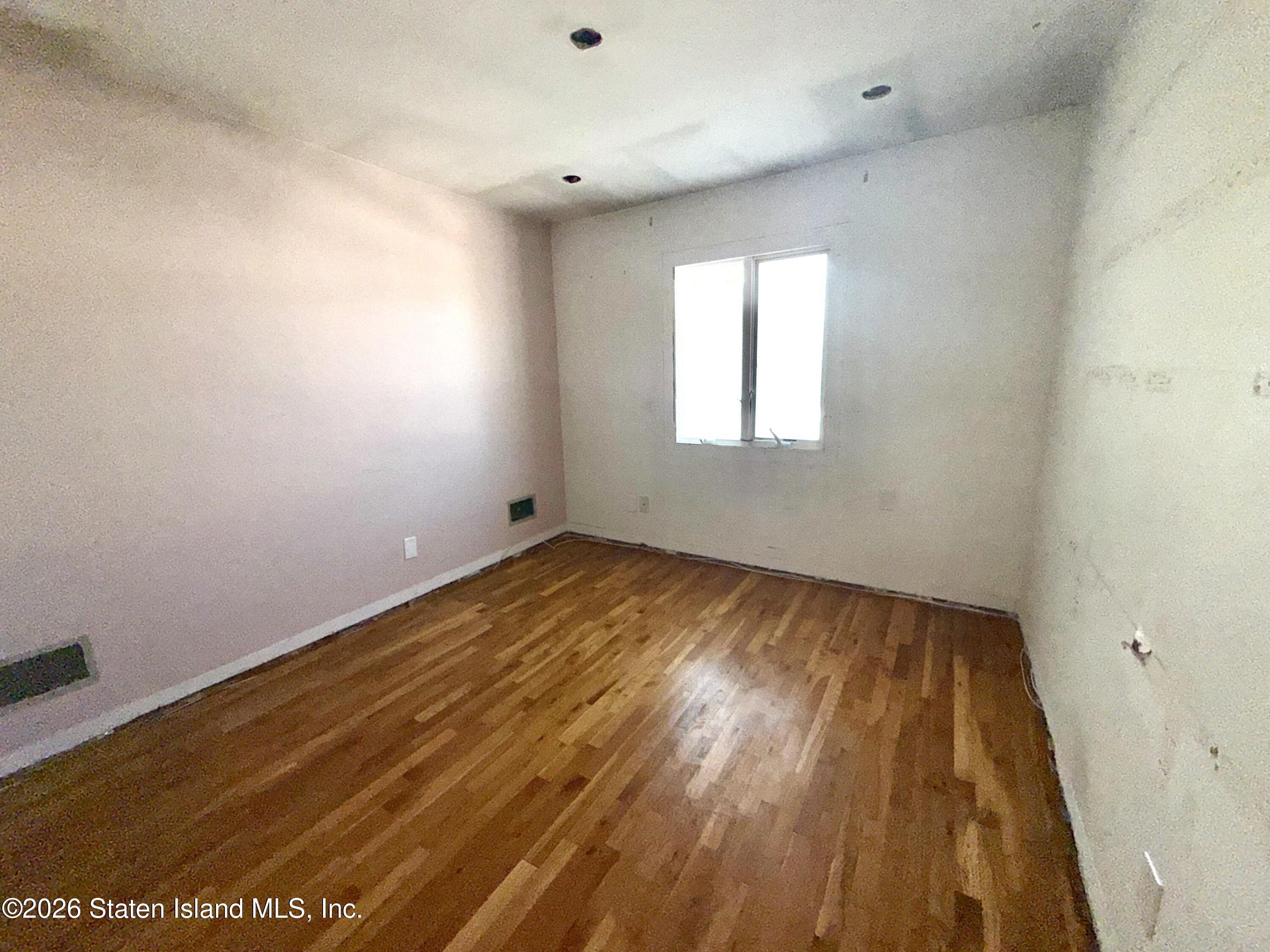 42 NW Elwood Avenue 42, Staten Island, NY, 10314 image 52