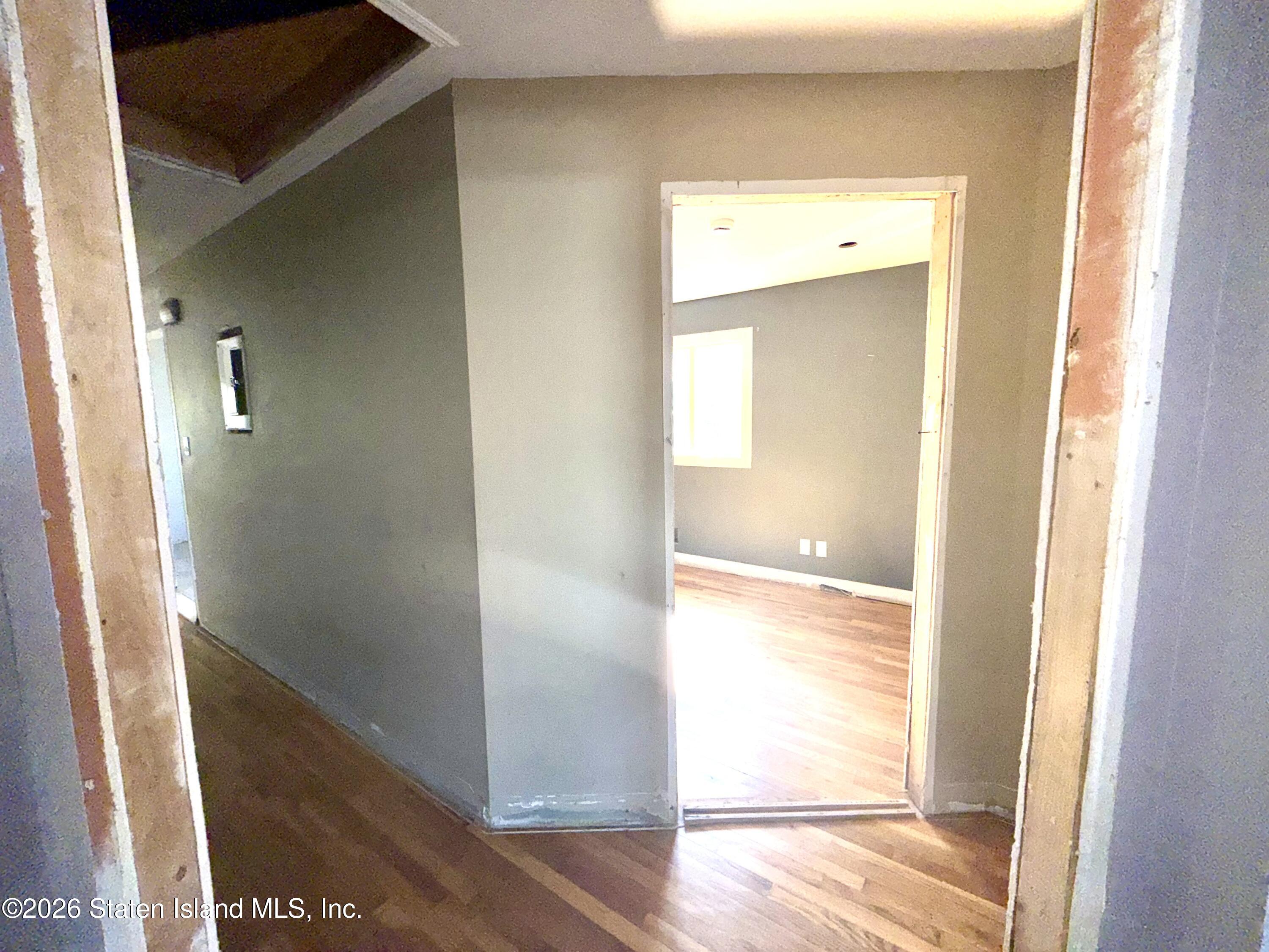 42 NW Elwood Avenue 42, Staten Island, NY, 10314 image 56