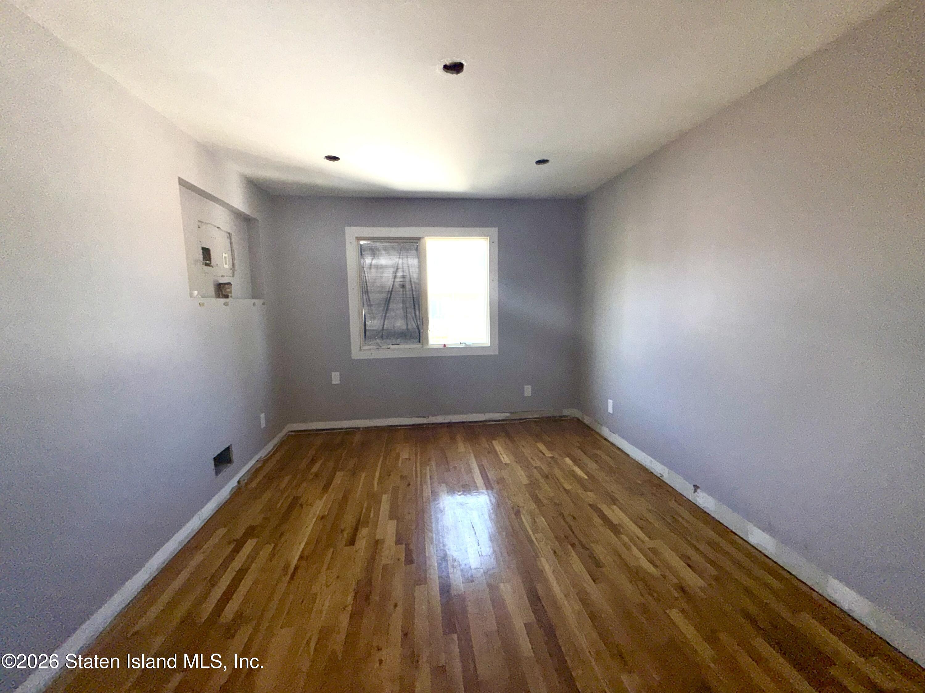42 NW Elwood Avenue 42, Staten Island, NY, 10314 image 57