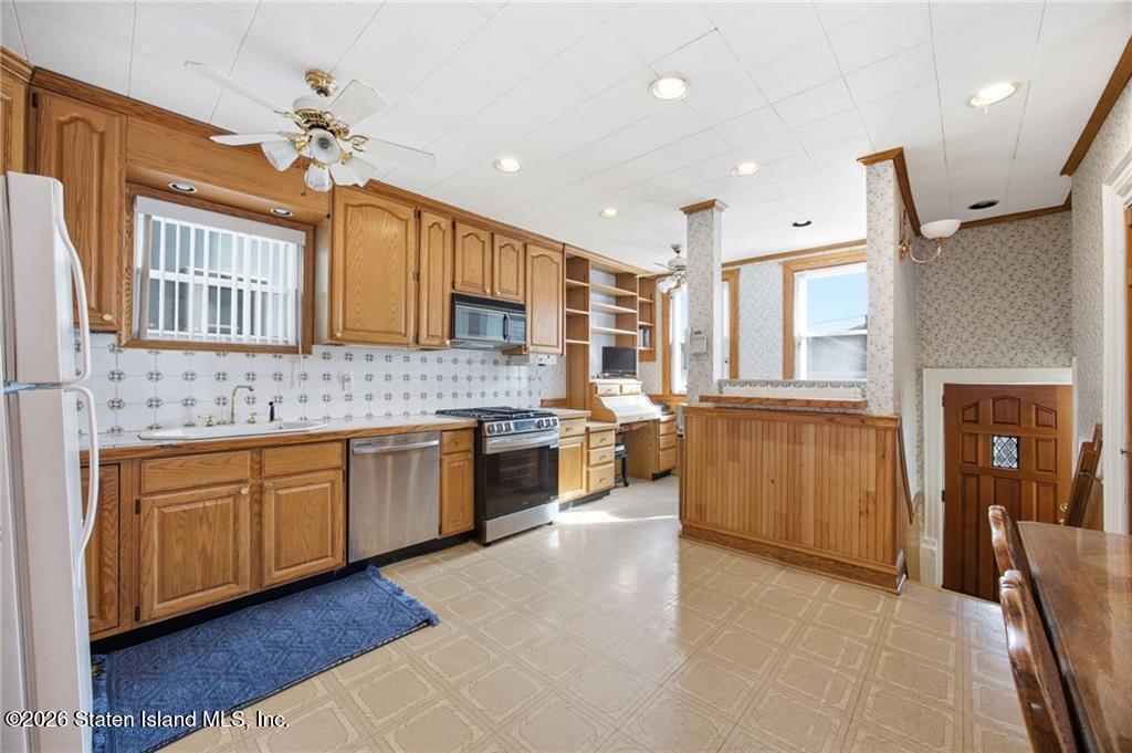 20 77th Street, Brooklyn, NY, 11209 image 11