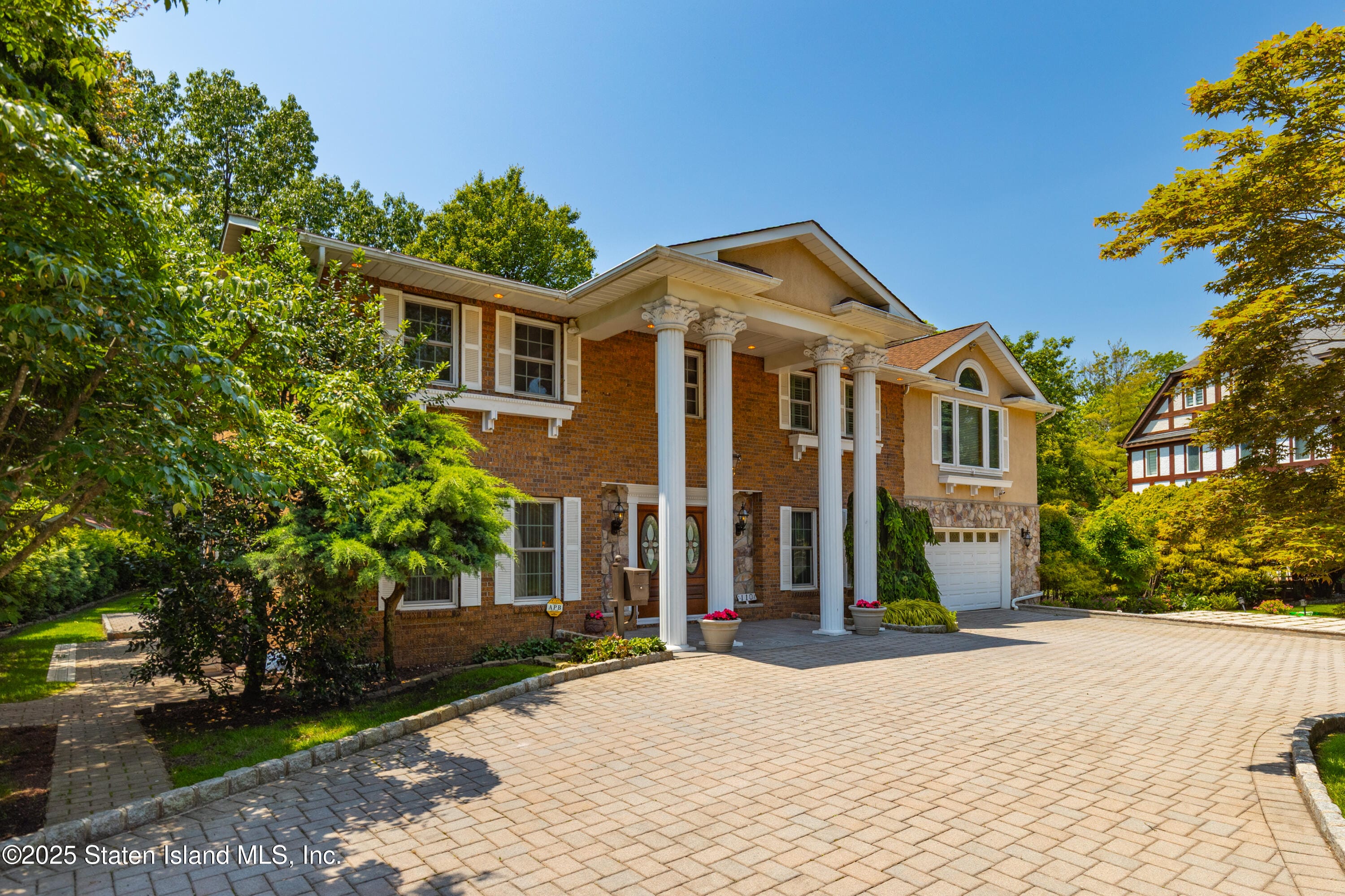 110 Wadsworth Road Image 2