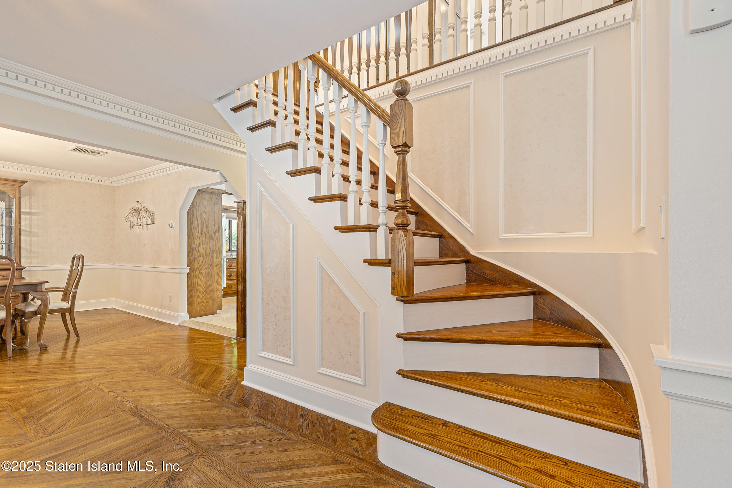 110 Wadsworth Road, Staten Island, NY, 10305 image 7
