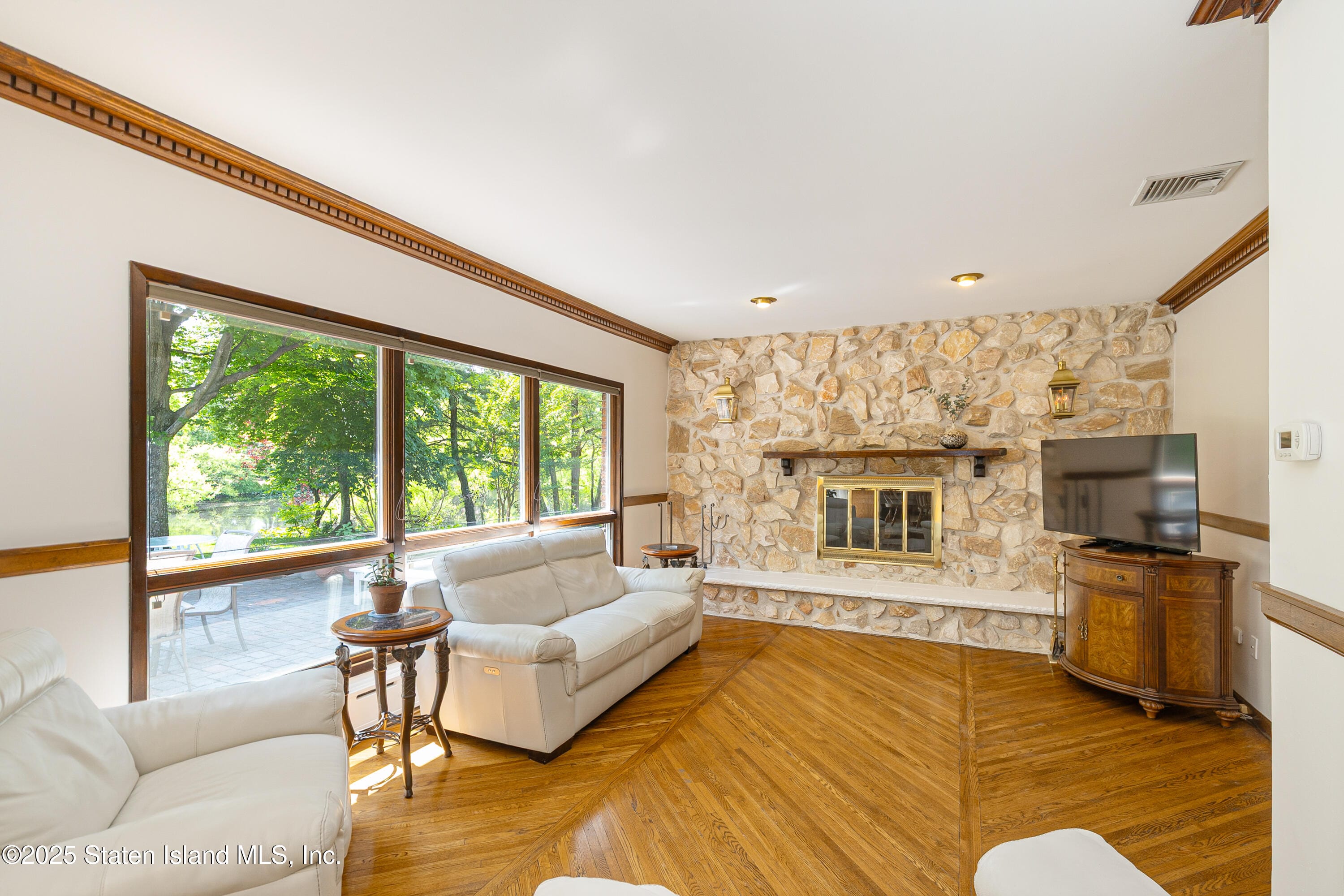 110 Wadsworth Road, Staten Island, NY, 10305 image 12
